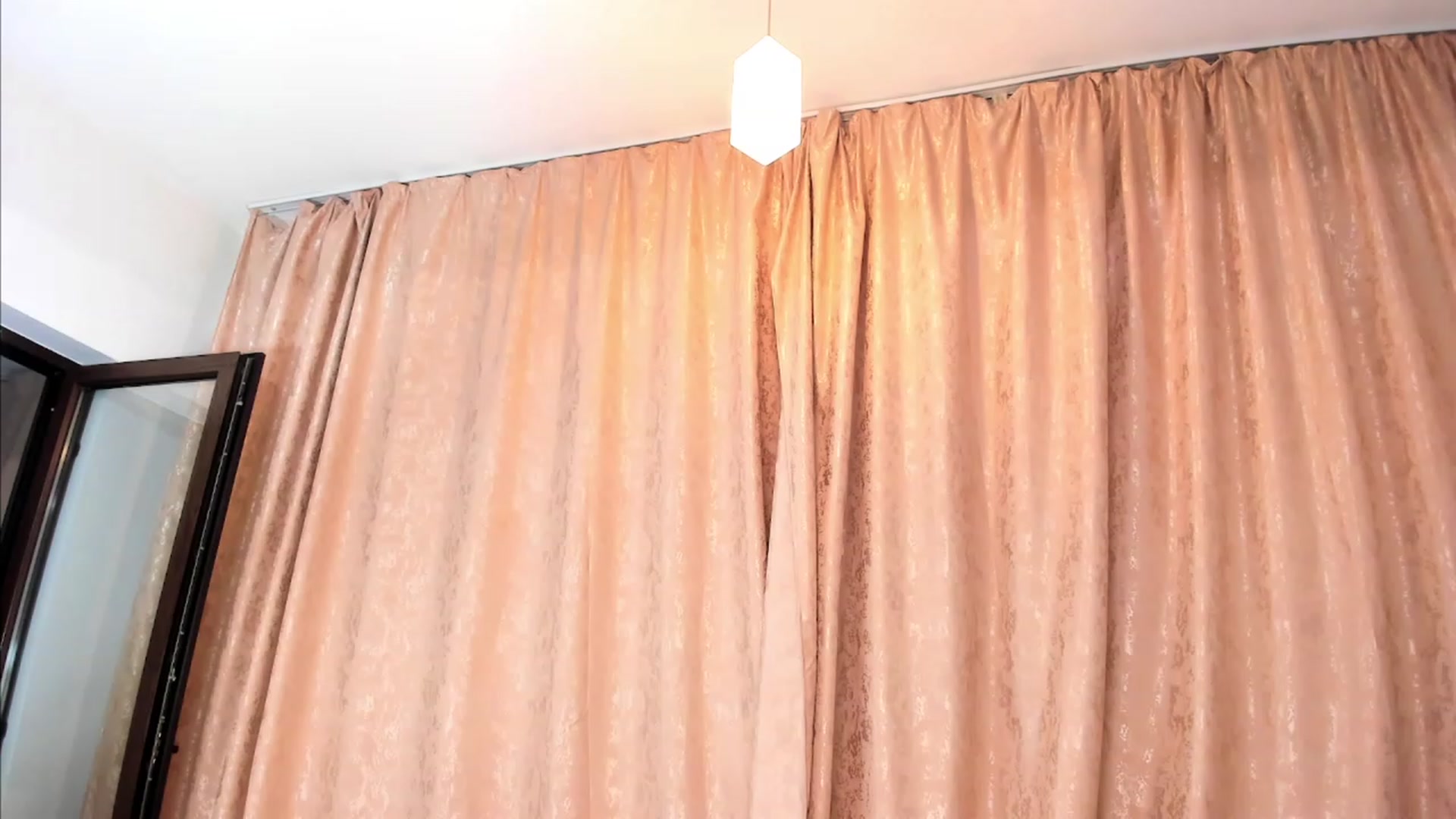 Gallery image thumbnail from MissFairy's myfreecams stream on, 05/20/2023, 23:39 image 1 of 20