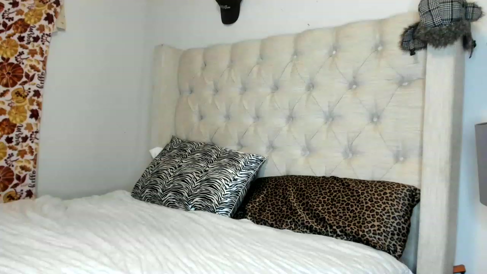 Gallery image thumbnail from MissFantaC's myfreecams stream on, 01/31/2023, 04:56 image 1 of 20