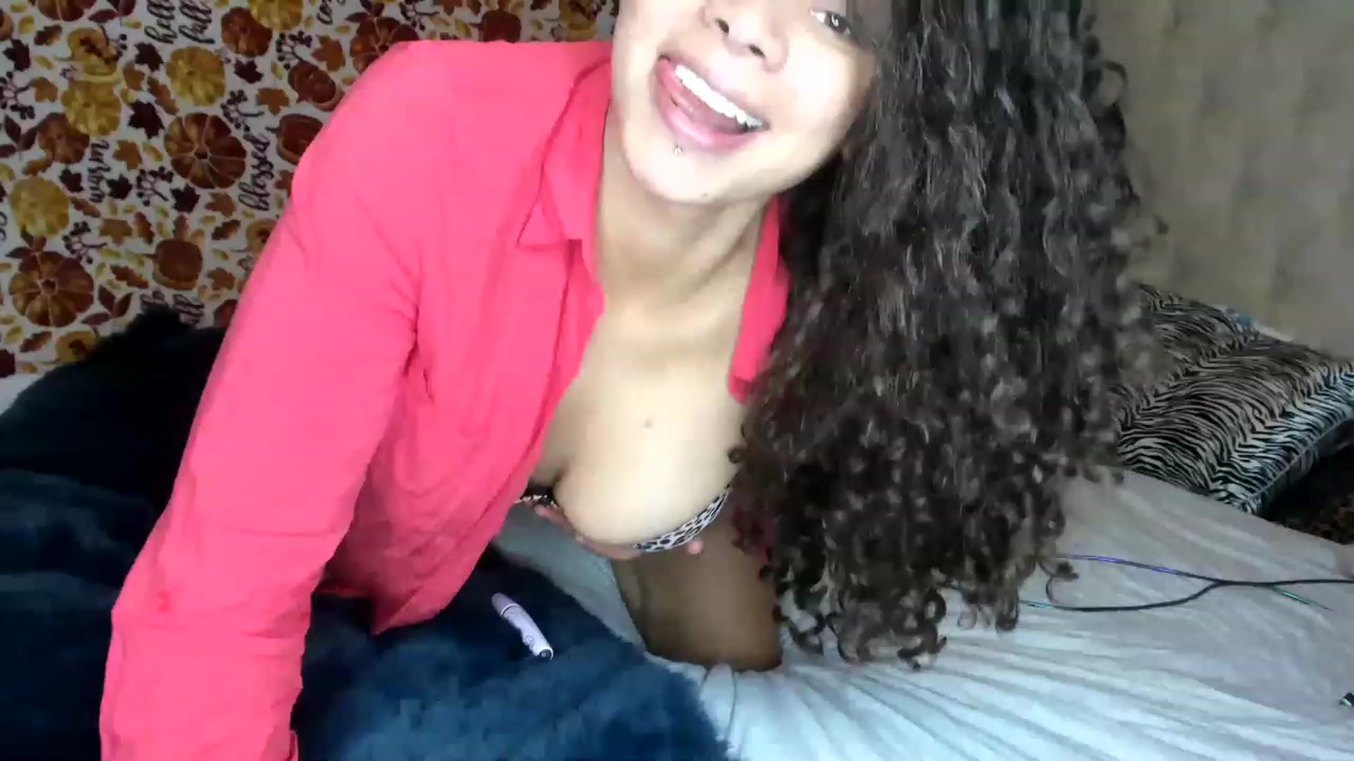 Gallery image thumbnail from MissFantaC's myfreecams stream on, 01/31/2023, 07:30 image 8 of 20
