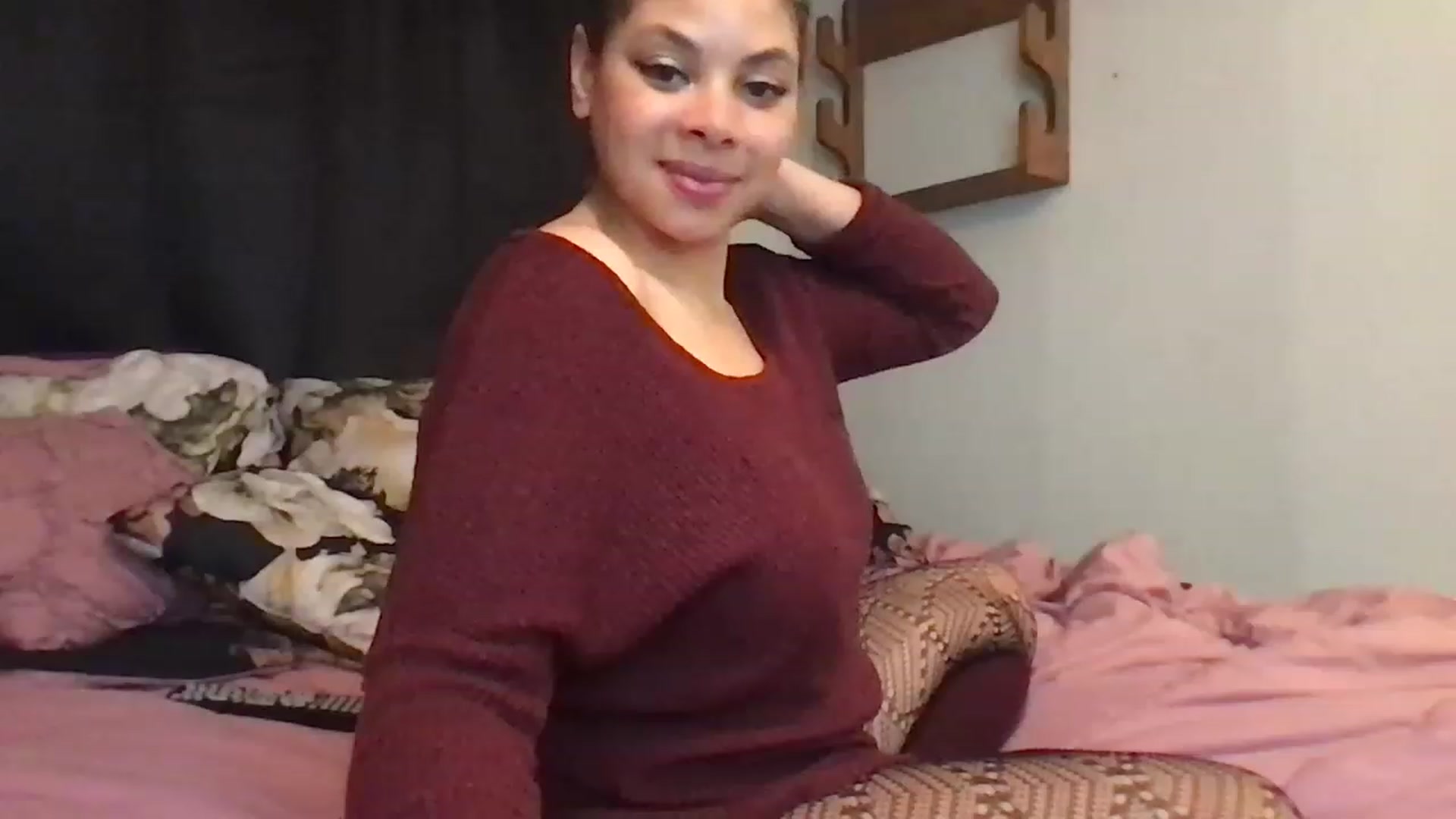 Gallery image thumbnail from MissFantaC's myfreecams stream on, 03/11/2023, 05:30 image 15 of 20