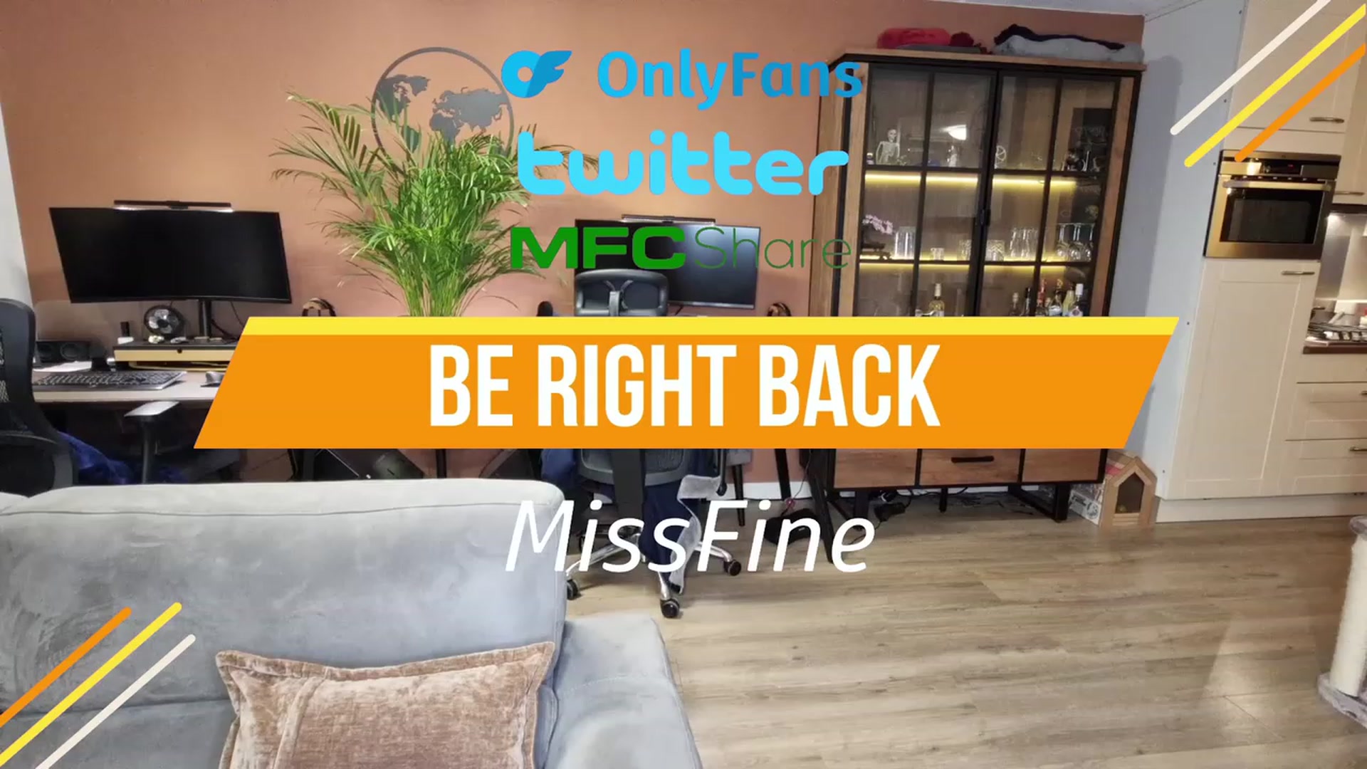 Gallery image thumbnail from MissFine's myfreecams stream on, 11/20/2022, 05:05 image 11 of 20