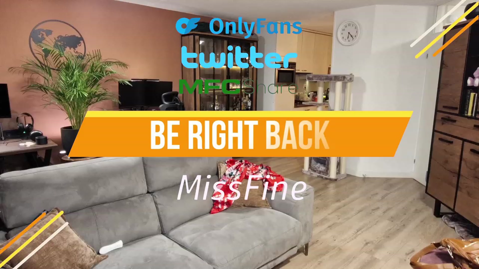 Gallery image thumbnail from MissFine's myfreecams stream on, 11/26/2022, 05:45 image 15 of 20