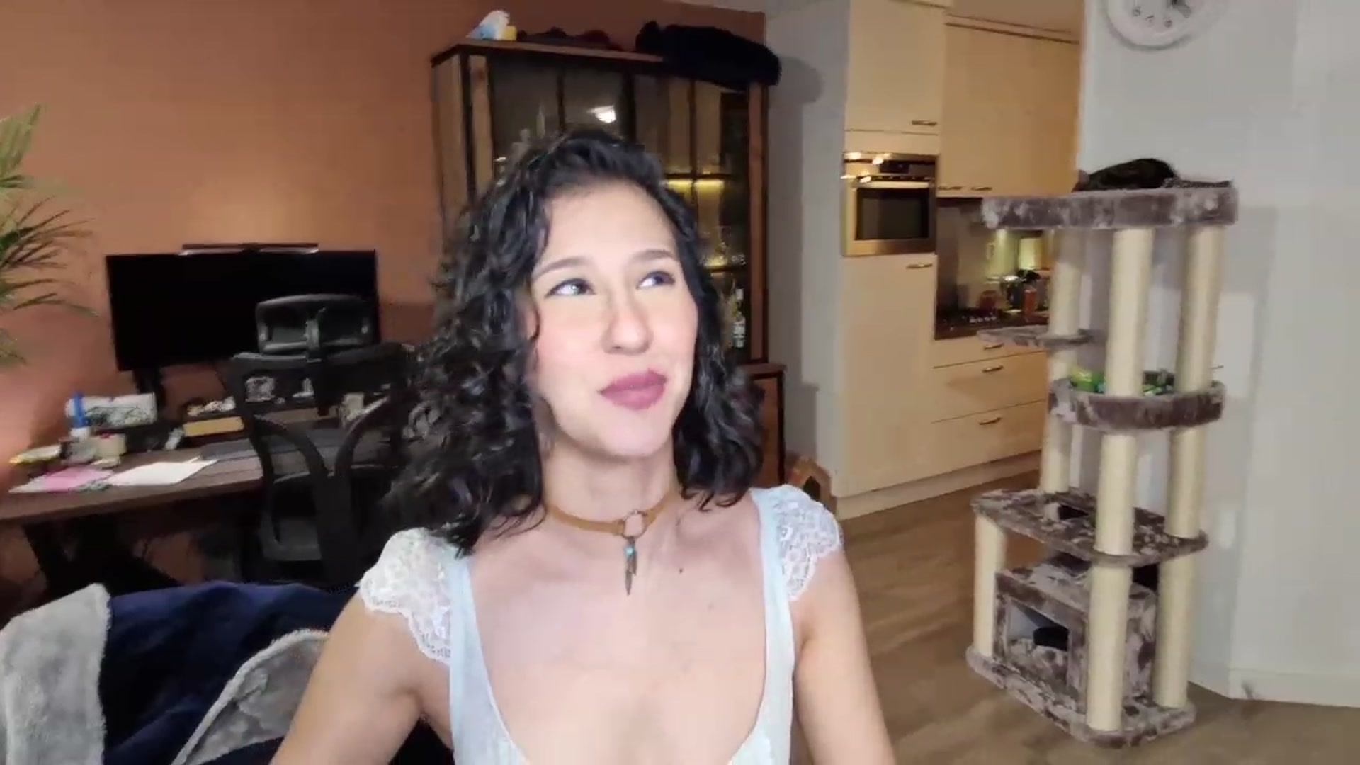 Gallery image thumbnail from MissFine's myfreecams stream on, 12/08/2022, 05:07 image 15 of 20