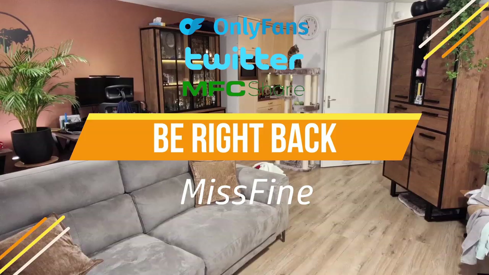Gallery image thumbnail from MissFine's myfreecams stream on, 12/11/2022, 06:17 image 15 of 20