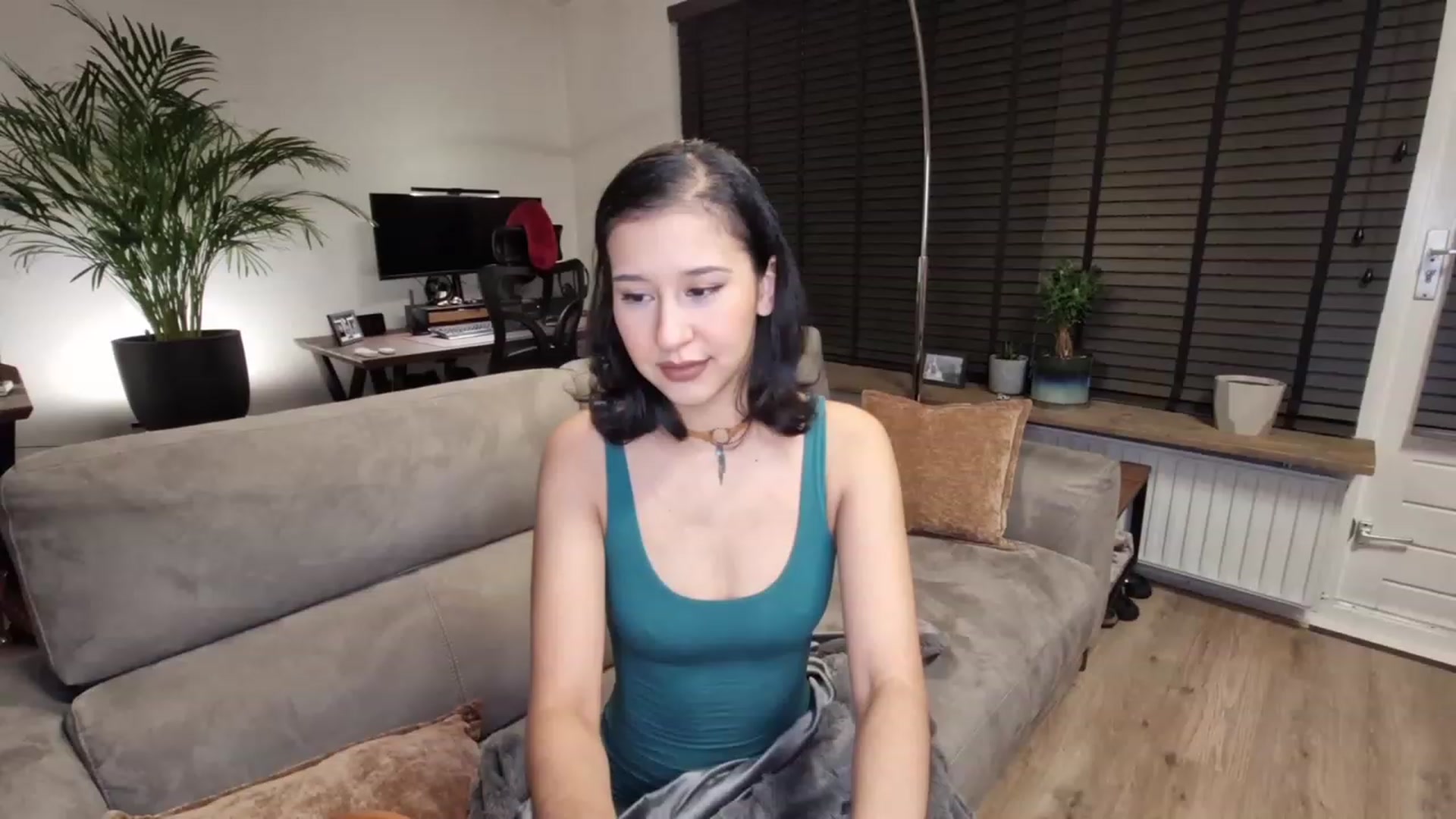 Gallery image thumbnail from MissFine's myfreecams stream on, 12/23/2022, 05:38 image 2 of 20