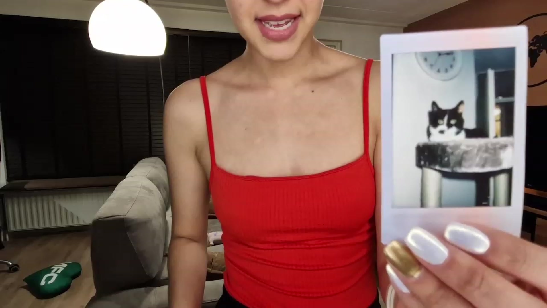 Gallery image thumbnail from MissFine's myfreecams stream on, 01/19/2023, 21:04 image 3 of 20