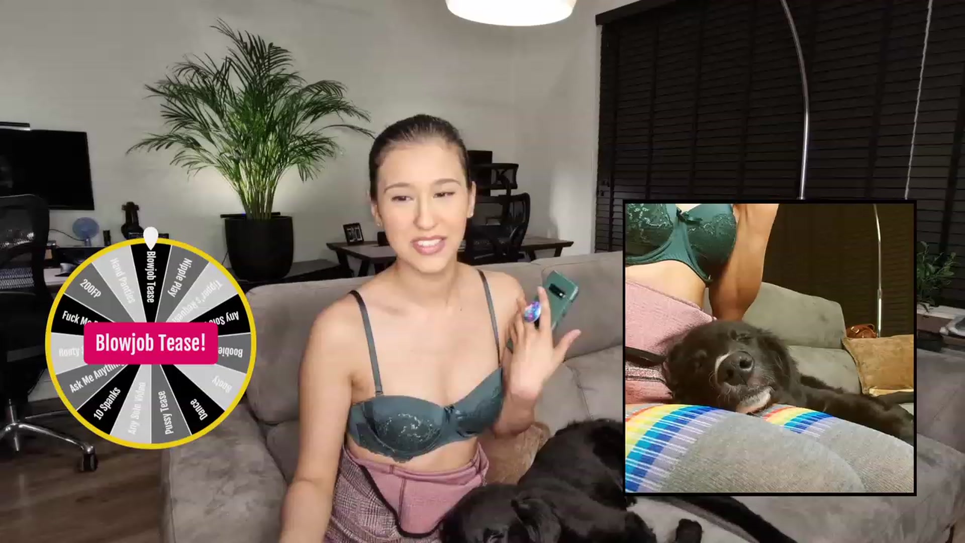 Gallery image thumbnail from MissFine's myfreecams stream on, 01/30/2023, 21:01 image 4 of 20