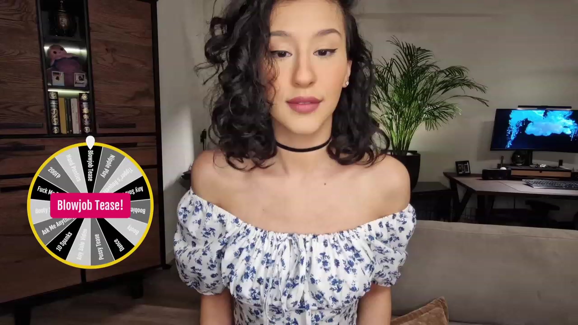 Gallery image thumbnail from MissFine's myfreecams stream on, 01/31/2023, 22:39 image 3 of 20