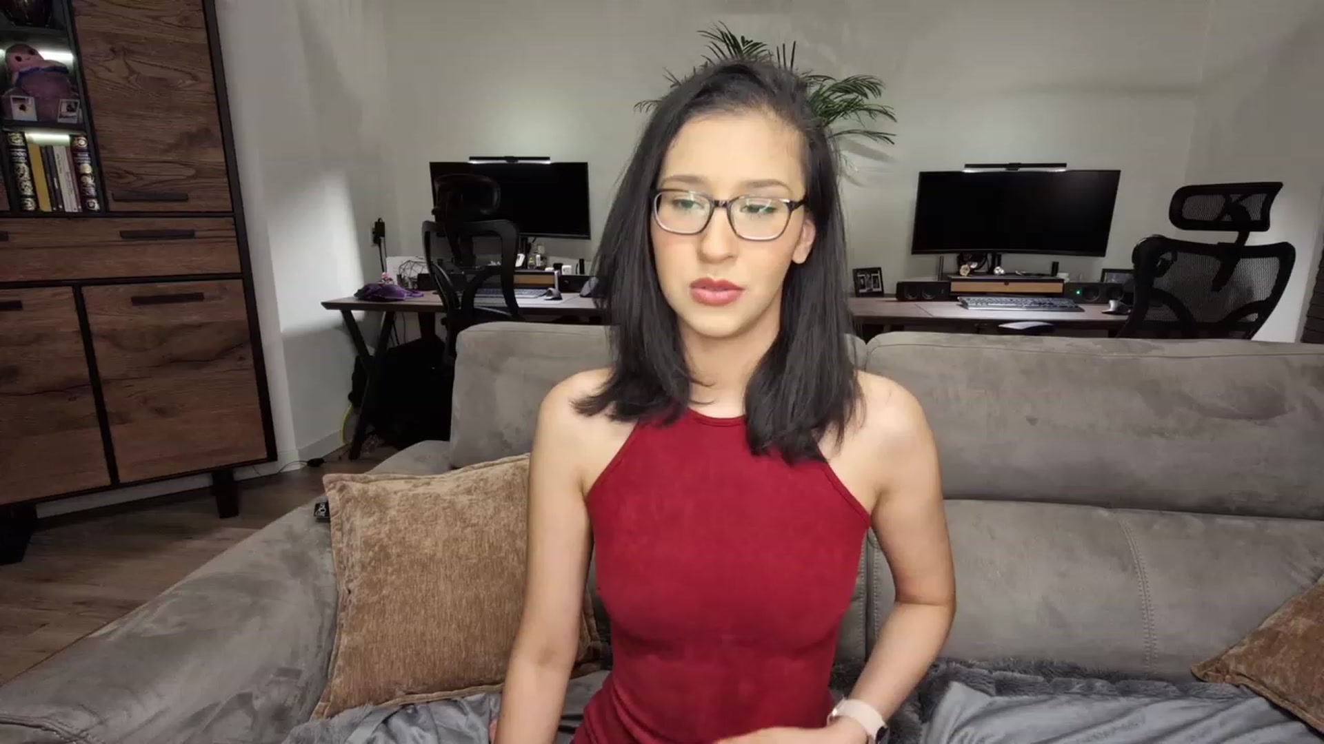 Gallery image thumbnail from MissFine's myfreecams stream on, 02/18/2023, 22:07 image 2 of 20