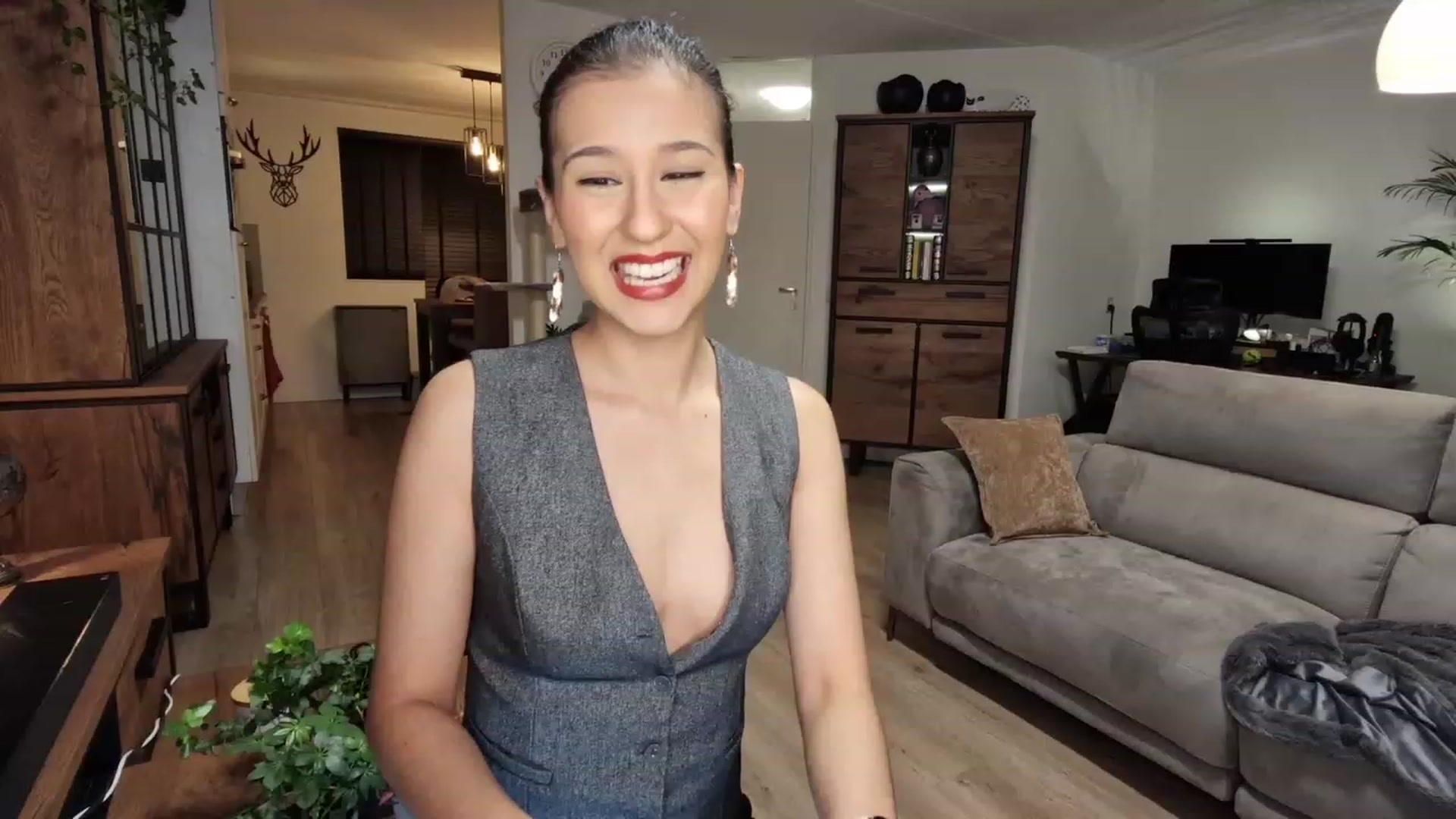 Gallery image thumbnail from MissFine's myfreecams stream on, 03/13/2023, 05:43 image 9 of 20