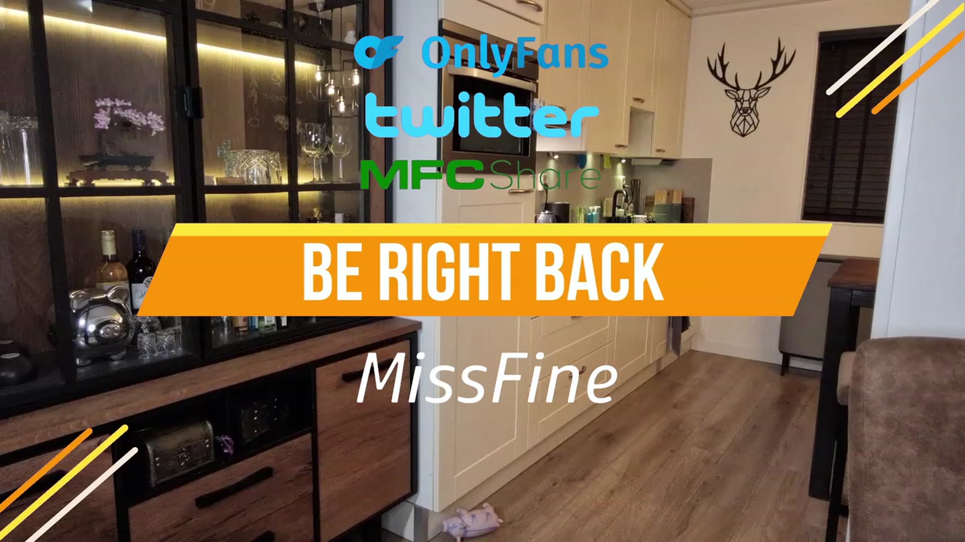 Gallery image thumbnail from MissFine's myfreecams stream on, 04/10/2023, 03:27 image 4 of 20