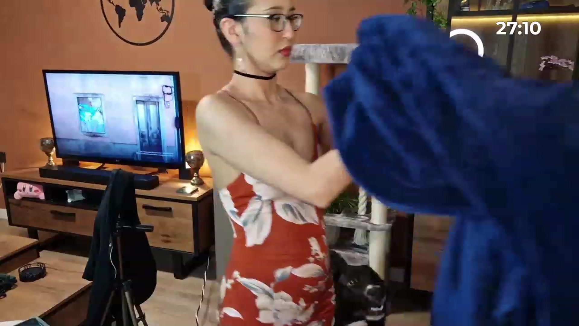 Gallery image thumbnail from MissFine's myfreecams stream on, 04/13/2023, 03:01 image 9 of 20