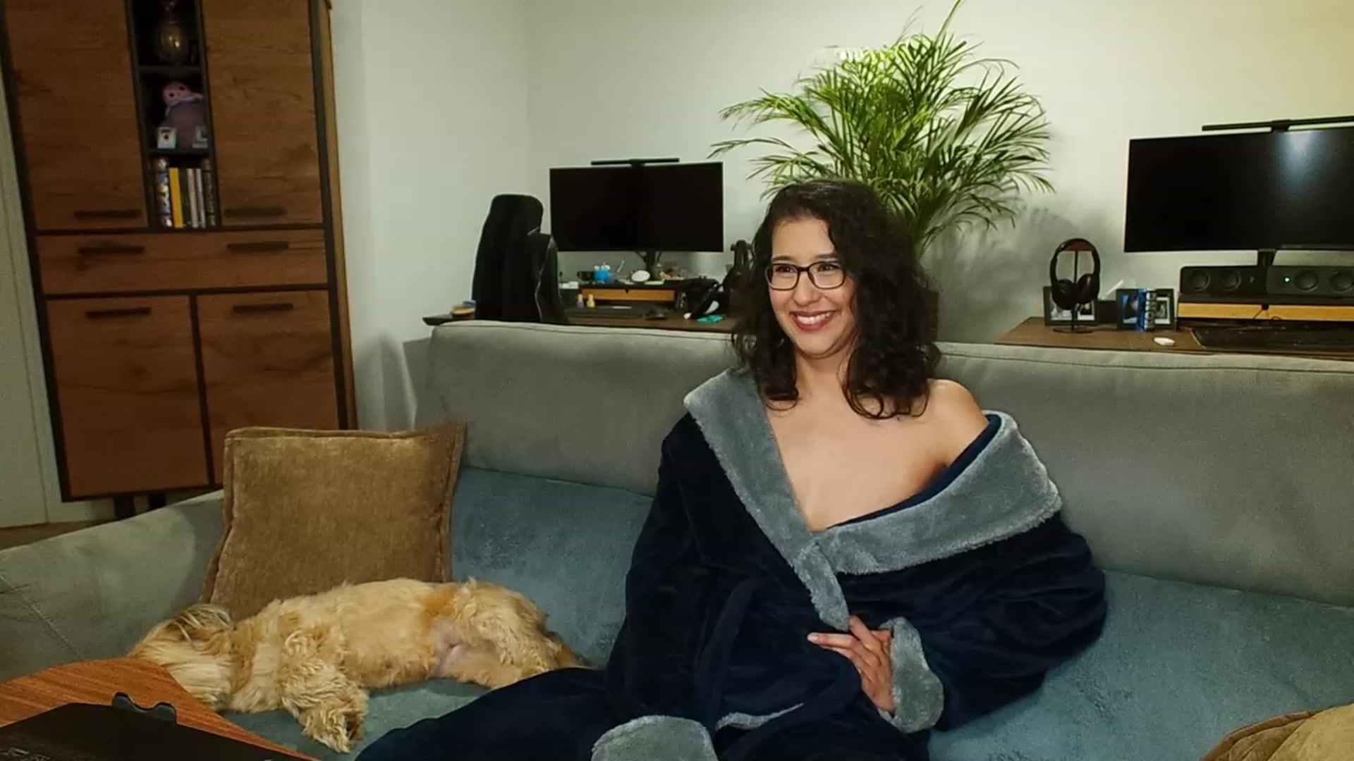 Gallery image thumbnail from MissFine's myfreecams stream on, 04/25/2023, 02:59 image 7 of 20