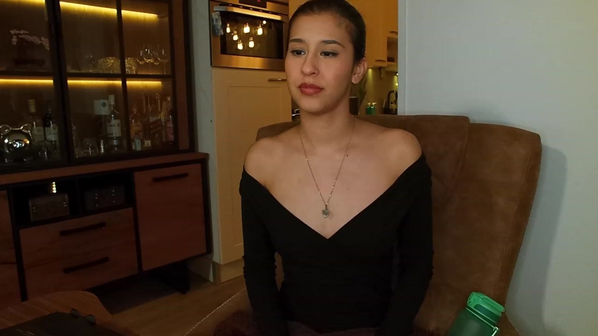 Gallery image thumbnail from MissFine's myfreecams stream on, 05/10/2023, 01:01 image 7 of 20