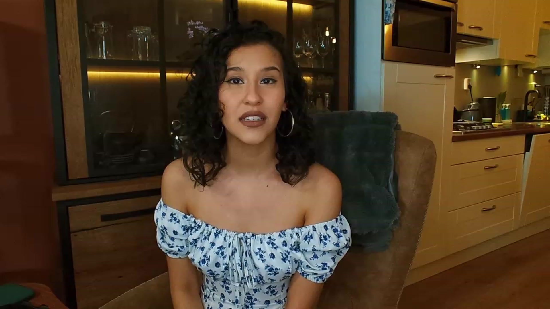 Gallery image thumbnail from MissFine's myfreecams stream on, 05/13/2023, 02:08 image 5 of 20