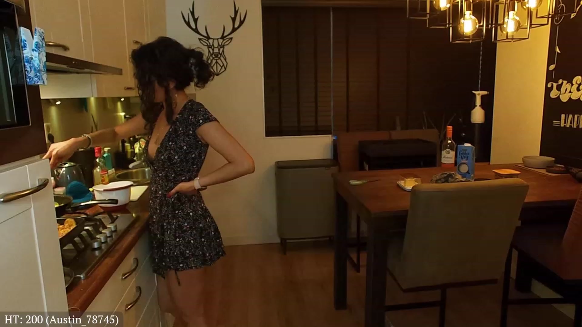 Gallery image thumbnail from MissFine's myfreecams stream on, 05/22/2023, 03:46 image 10 of 20