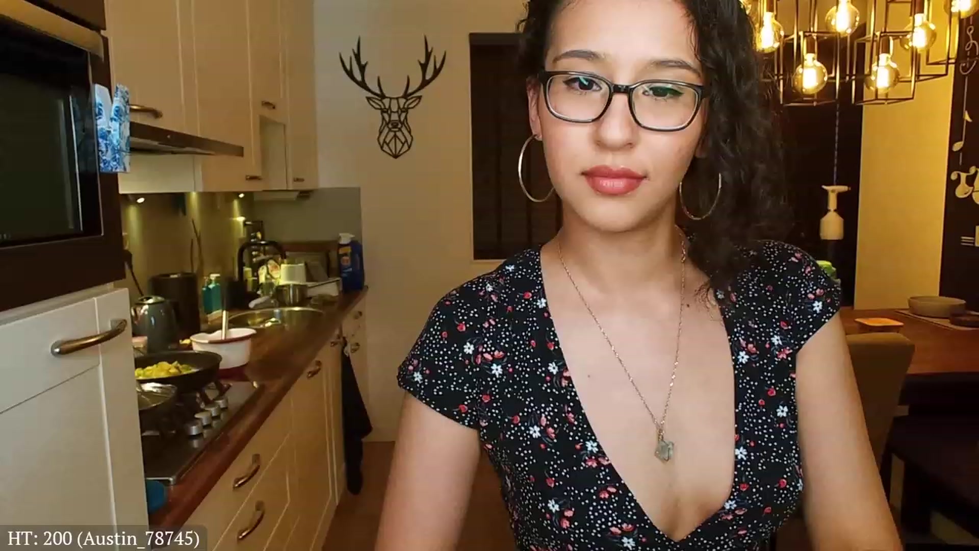Gallery image thumbnail from MissFine's myfreecams stream on, 05/22/2023, 03:46 image 14 of 20