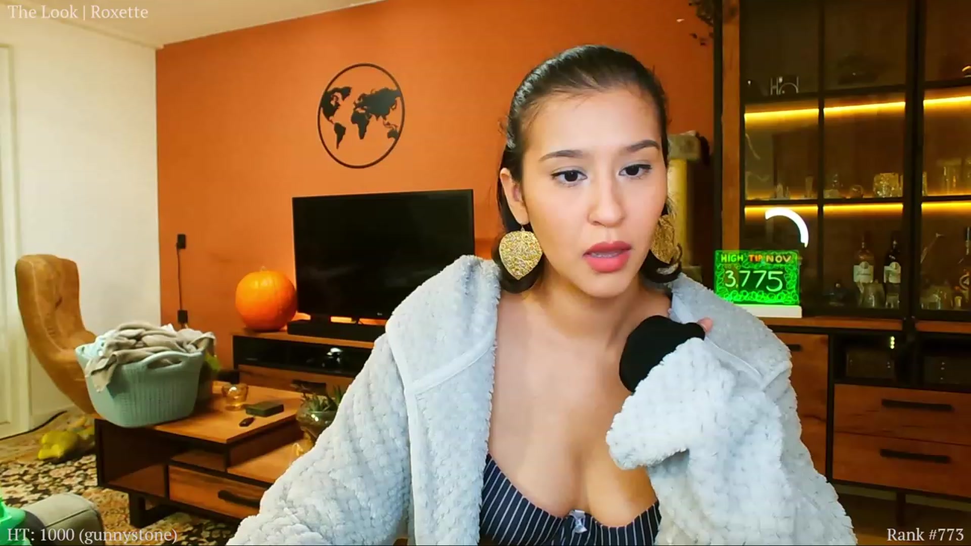 Gallery image thumbnail from MissFine's myfreecams stream on, 11/13/2023, 06:19 image 20 of 20