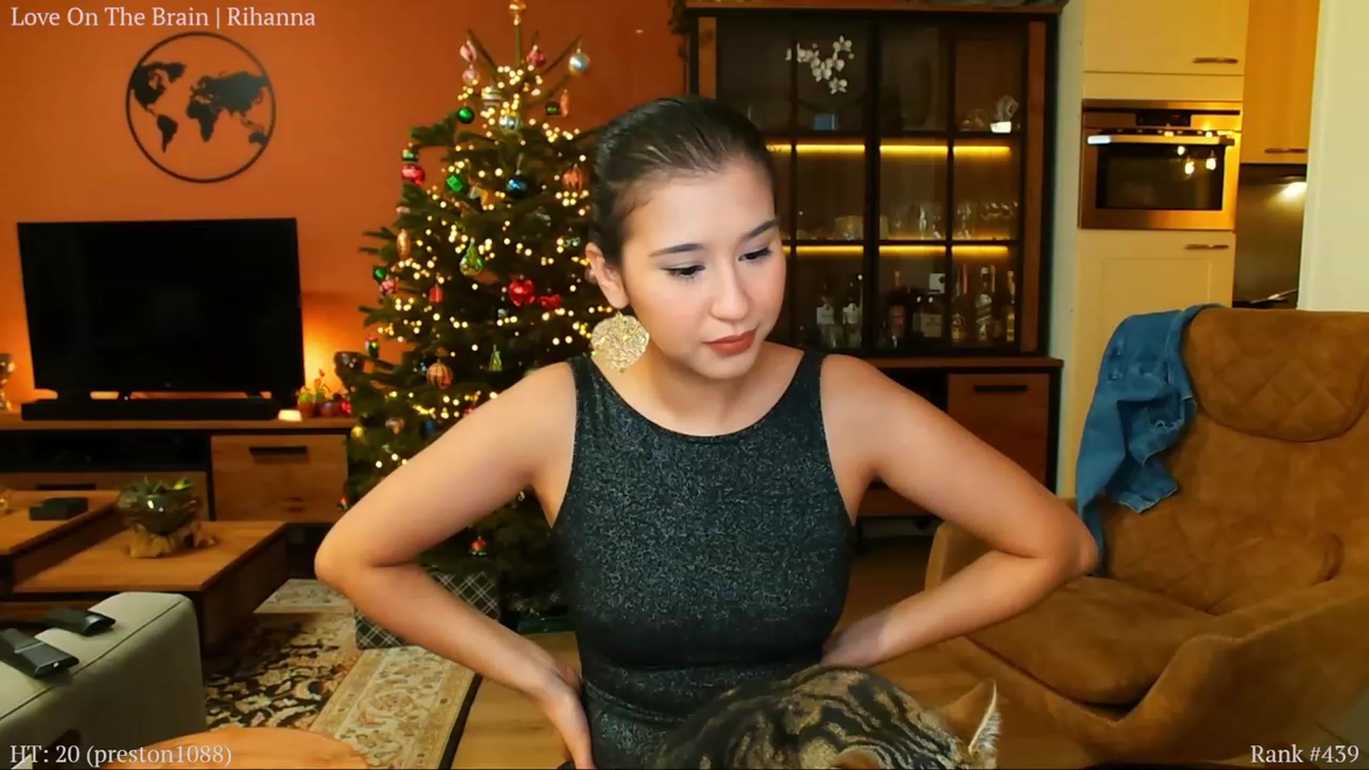 Gallery image thumbnail from MissFine's myfreecams stream on, 12/17/2023, 04:39 image 7 of 20