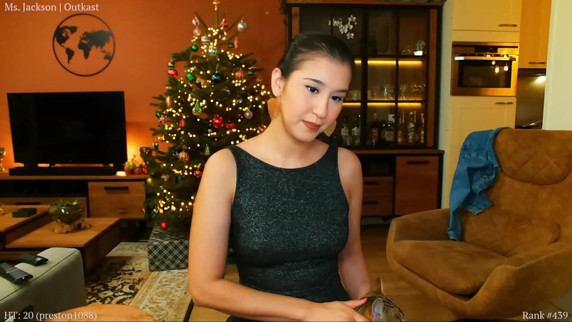 Gallery image thumbnail from MissFine's myfreecams stream on, 12/17/2023, 04:39 image 9 of 20