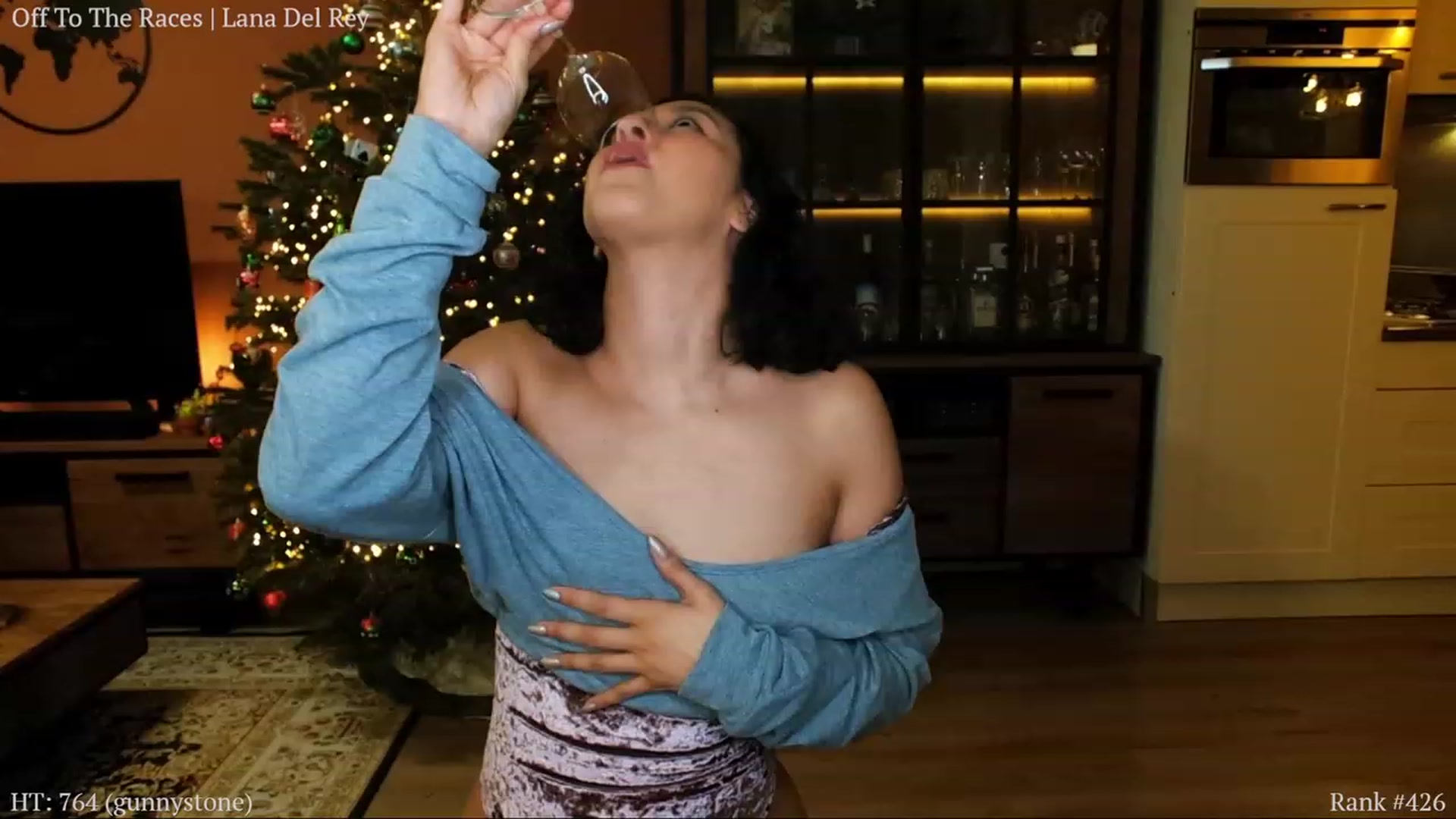 Gallery image thumbnail from MissFine's myfreecams stream on, 12/28/2023, 06:23 image 13 of 20