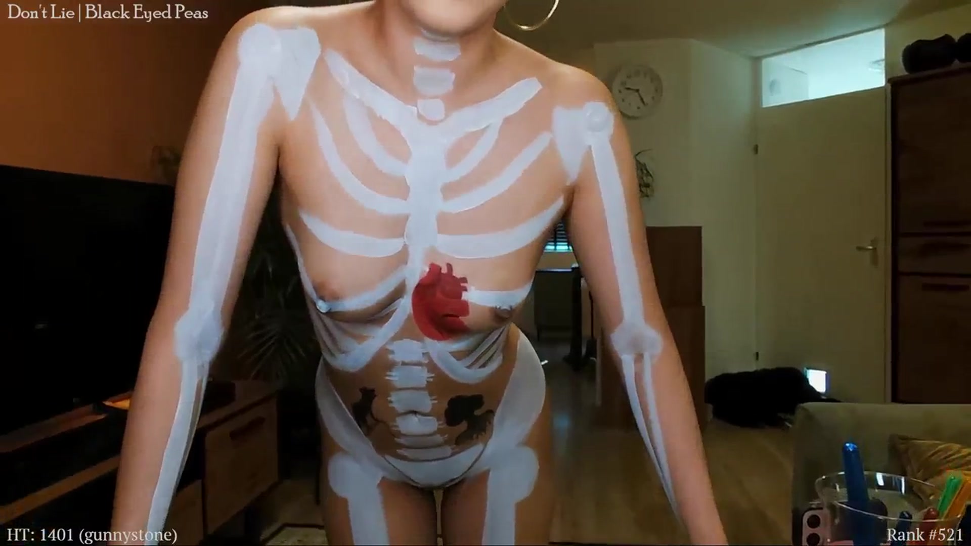 Gallery image thumbnail from MissFine's myfreecams stream on, 04/13/2024, 07:50 image 9 of 20