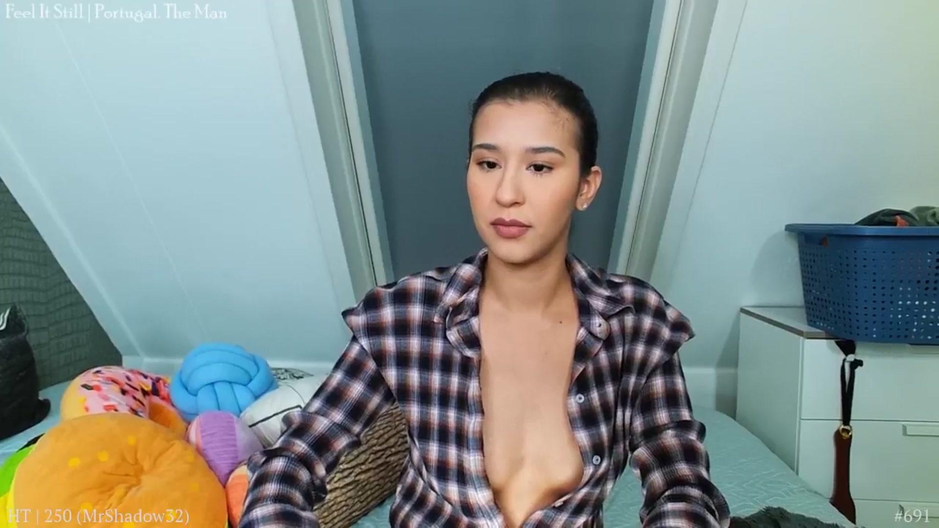 Gallery image thumbnail from MissFine's myfreecams stream on, 07/19/2024, 04:58 image 8 of 20