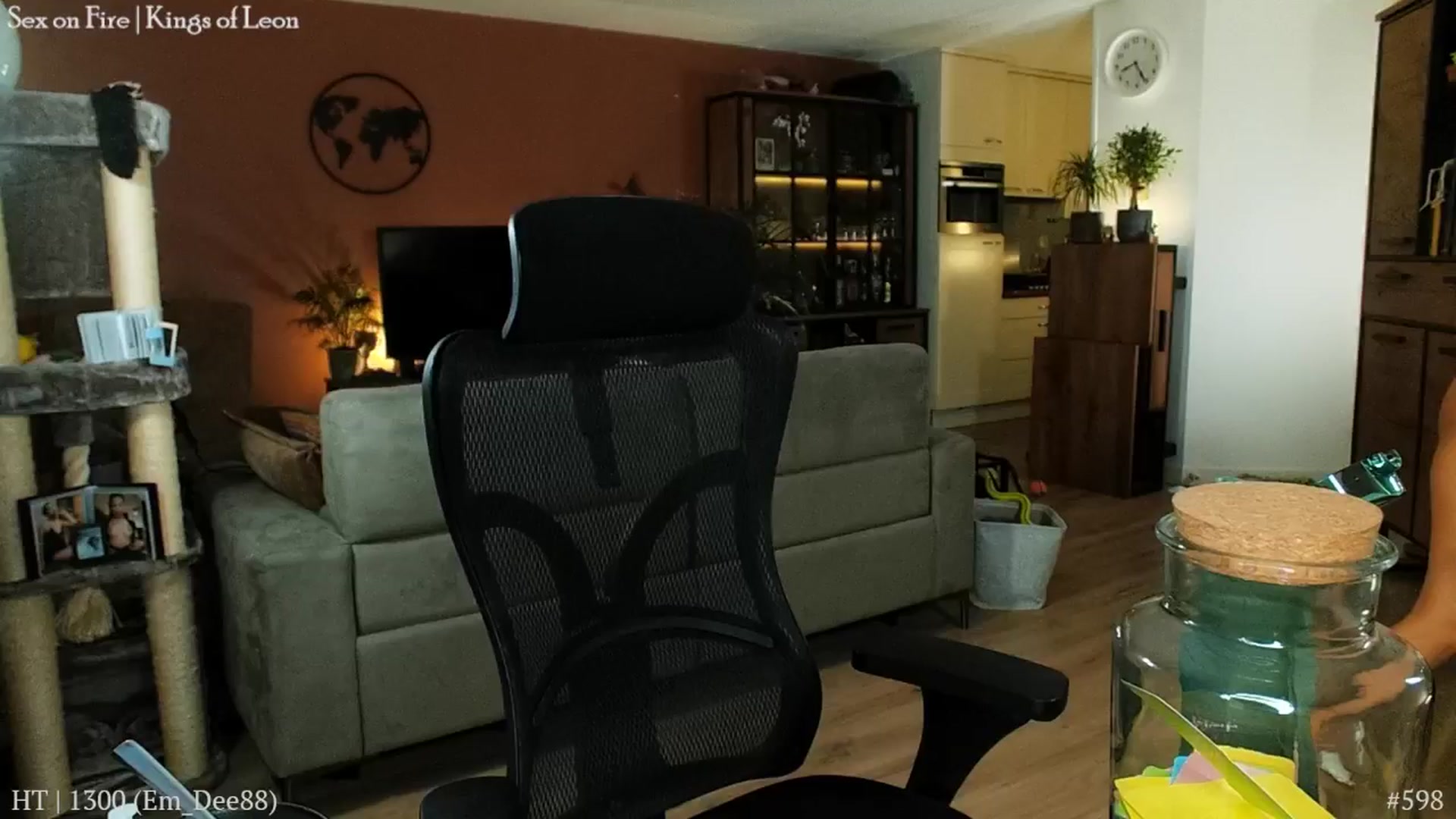 Gallery image thumbnail from MissFine's myfreecams stream on, 08/10/2024, 07:35 image 13 of 20