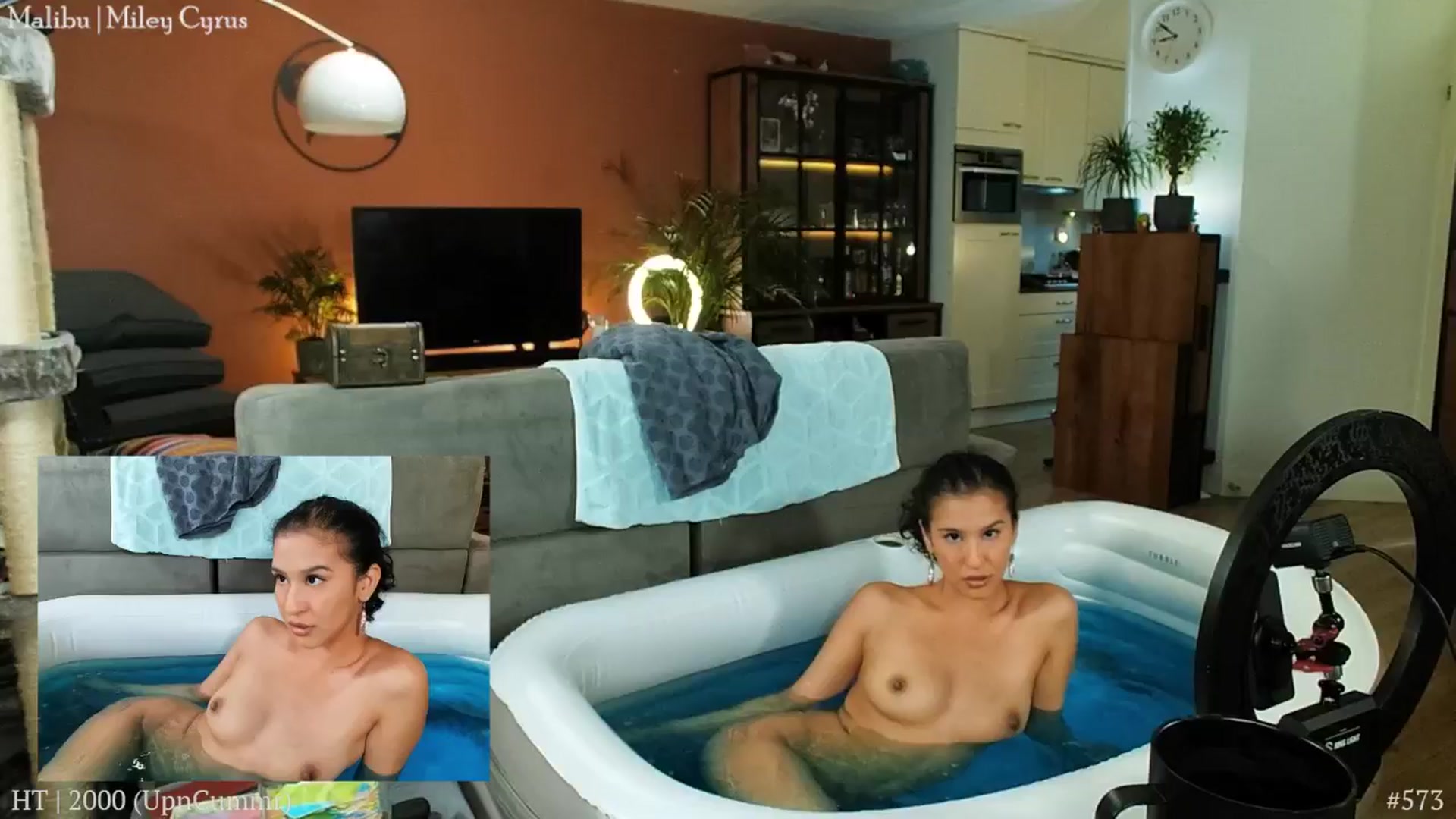 Gallery image thumbnail from MissFine's myfreecams stream on, 08/17/2024, 07:53 image 11 of 20