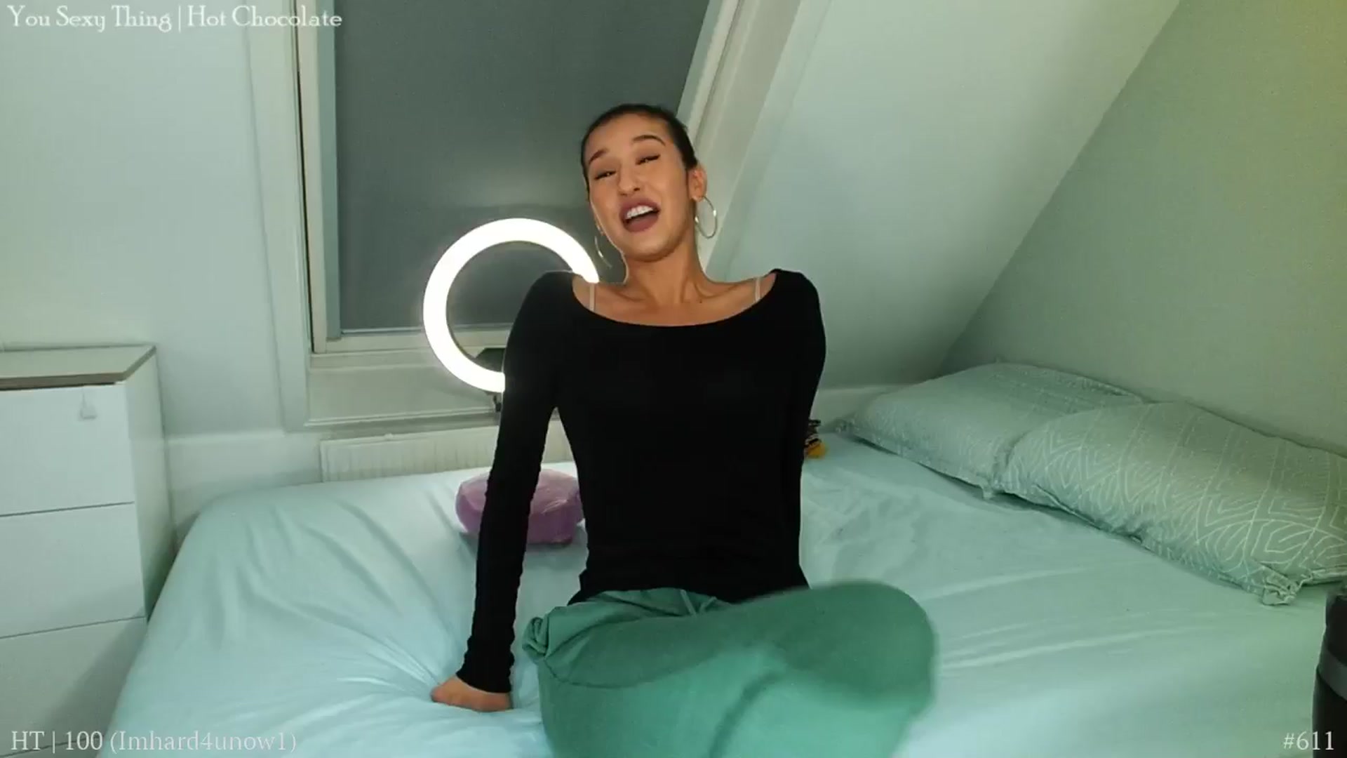 Gallery image thumbnail from MissFine's myfreecams stream on, 10/09/2024, 15:11 image 15 of 20