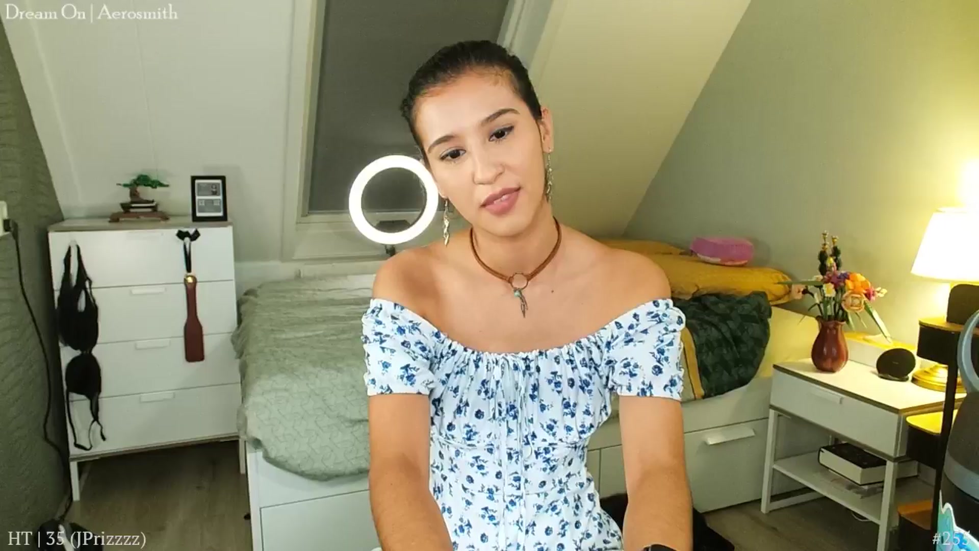 Gallery image thumbnail from MissFine's myfreecams stream on, 10/15/2024, 14:19 image 15 of 20