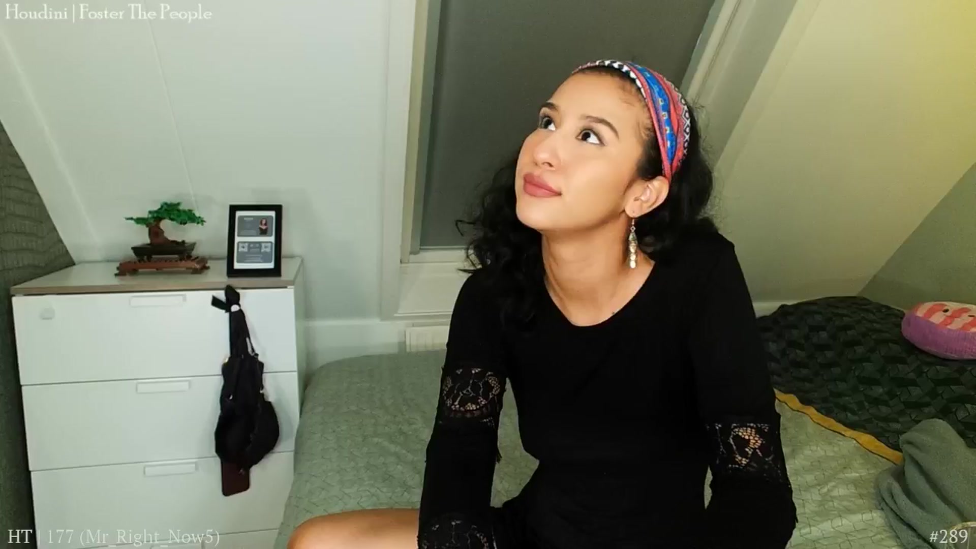 Gallery image thumbnail from MissFine's myfreecams stream on, 10/18/2024, 15:44 image 7 of 20