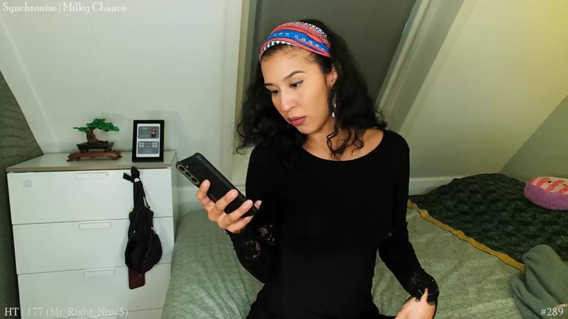 Gallery image thumbnail from MissFine's myfreecams stream on, 10/18/2024, 15:44 image 8 of 20