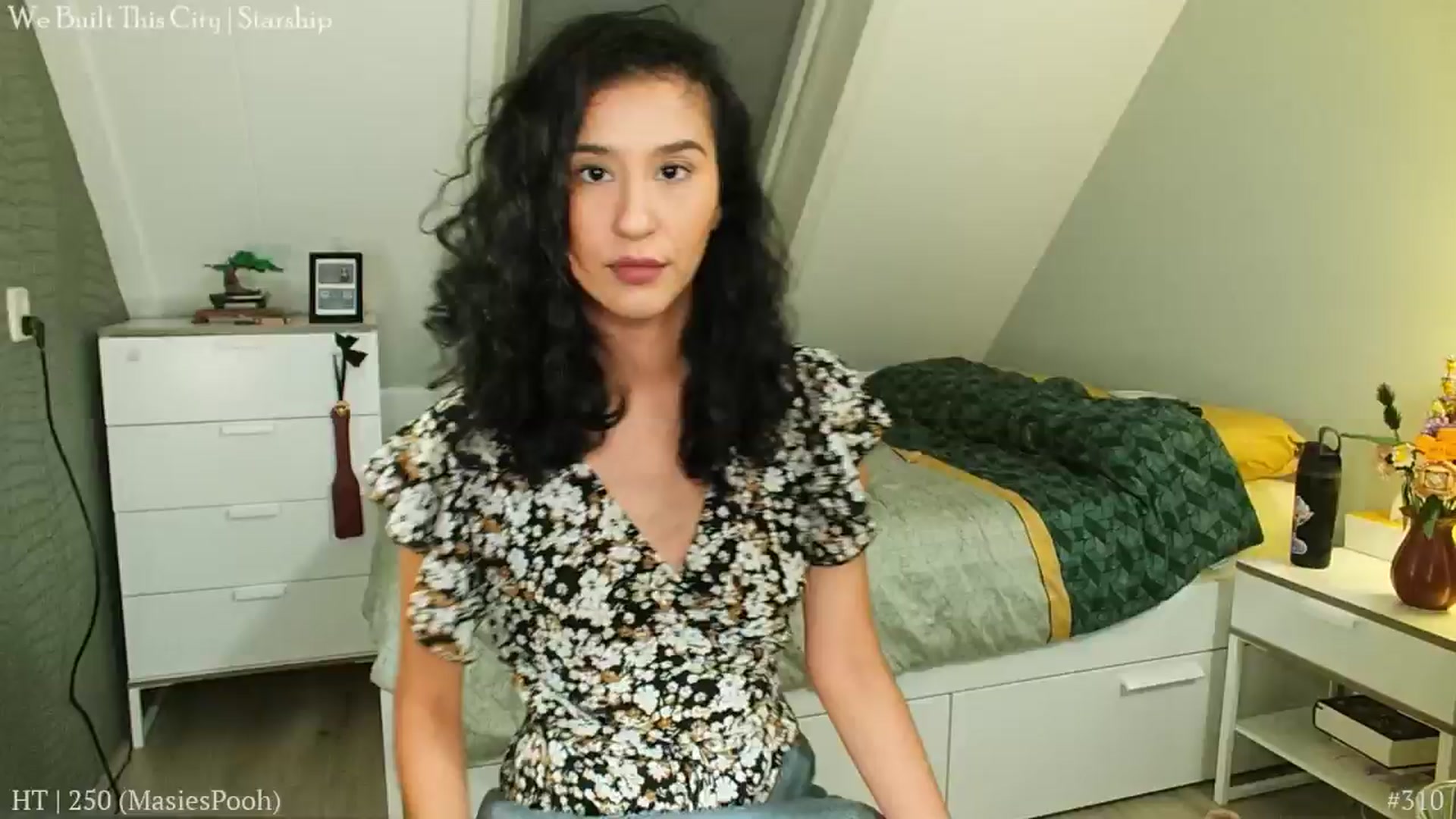 Gallery image thumbnail from MissFine's myfreecams stream on, 10/19/2024, 16:38 image 7 of 20