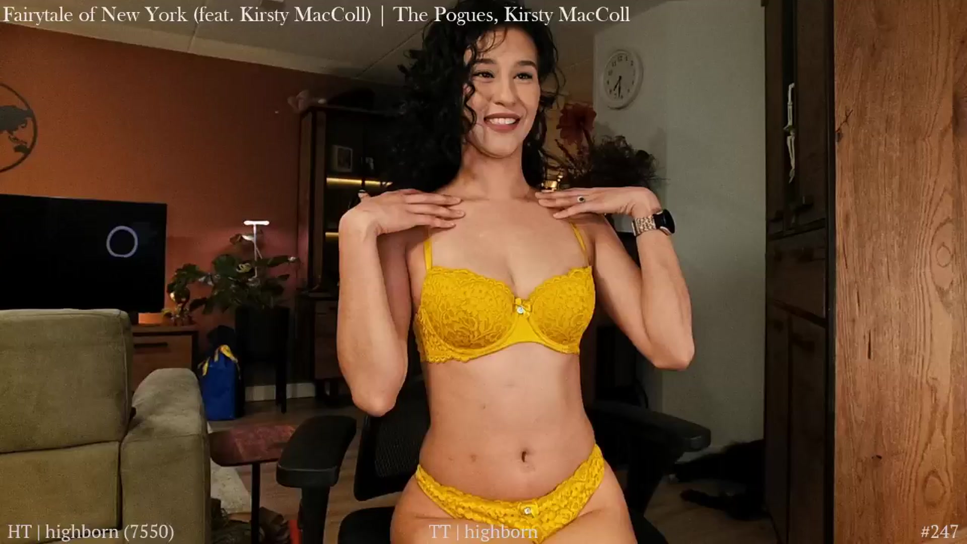 Gallery image thumbnail from MissFine's myfreecams stream on, 12/18/2024, 07:48 image 6 of 20