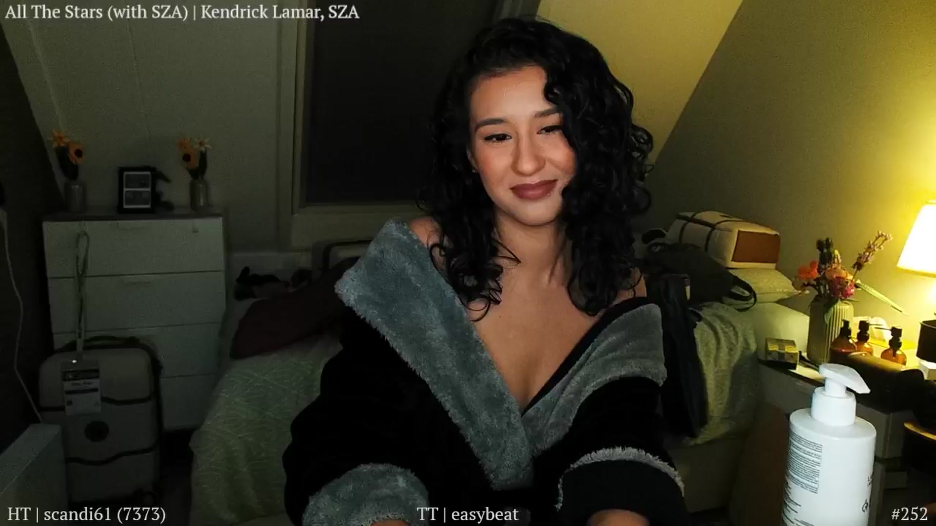 Gallery image thumbnail from MissFine's myfreecams stream on, 01/20/2025, 07:08 image 17 of 20