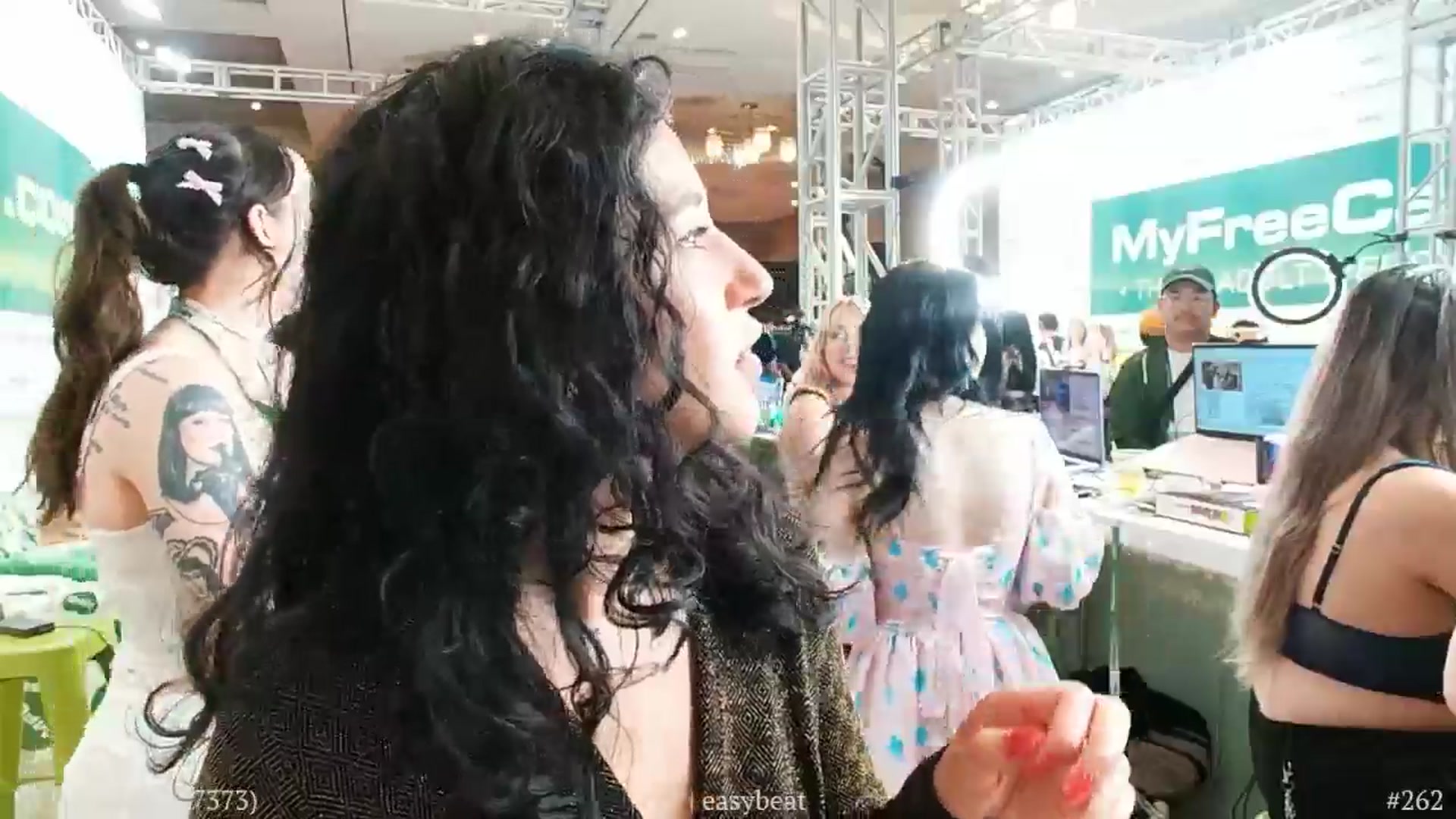 Gallery image thumbnail from MissFine's myfreecams stream on, 01/24/2025, 24:56 image 17 of 20