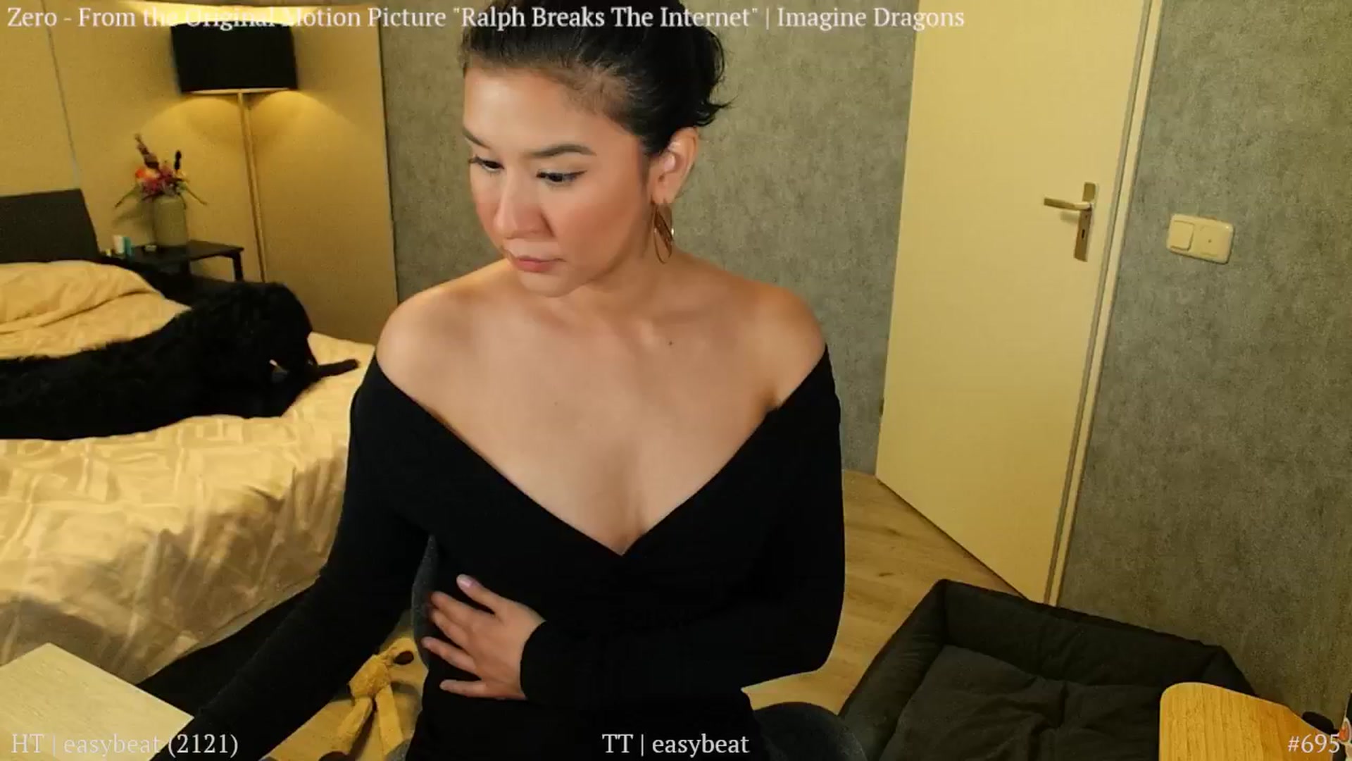 Gallery image thumbnail from MissFine's myfreecams stream on, 07/30/2025, 17:54 image 6 of 20