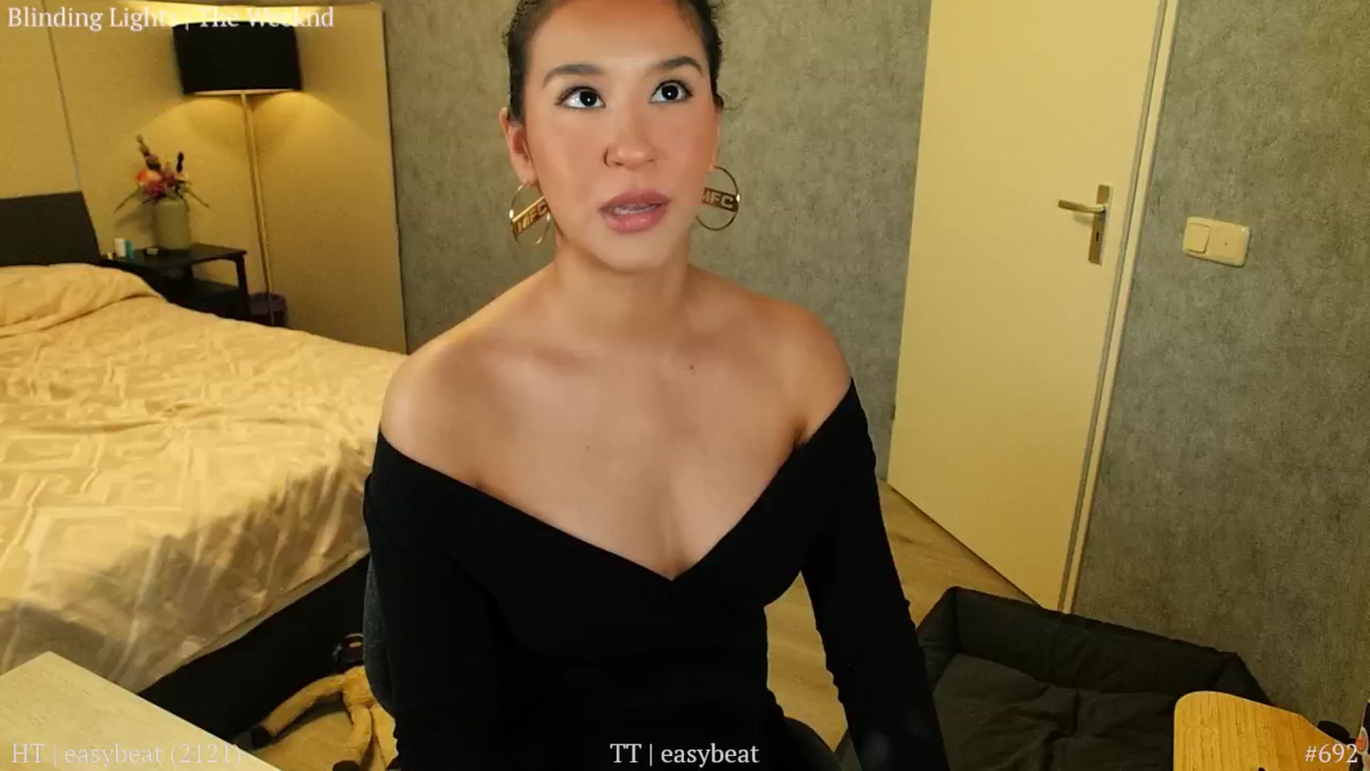 Gallery image thumbnail from MissFine's myfreecams stream on, 07/30/2025, 17:54 image 13 of 20