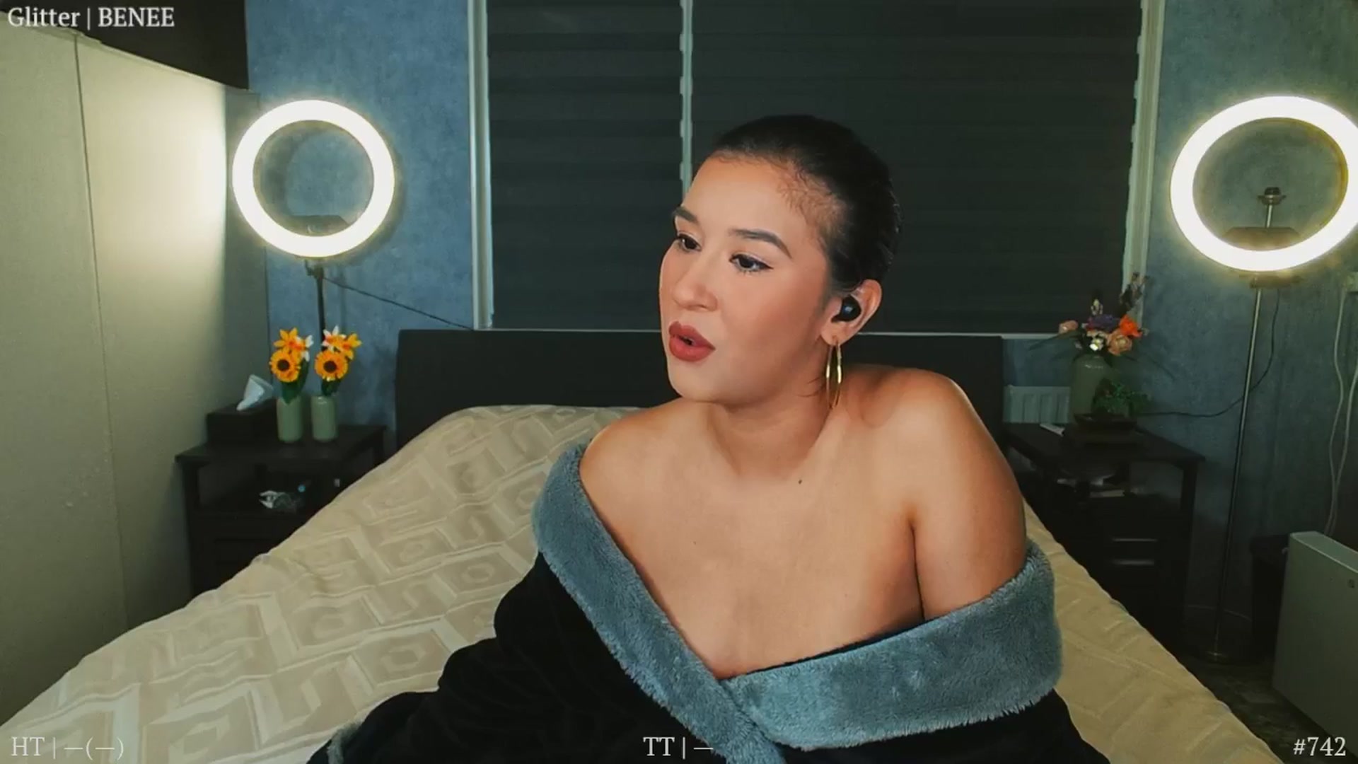 Gallery image thumbnail from MissFine's myfreecams stream on, 11/07/2025, 23:28 image 7 of 20