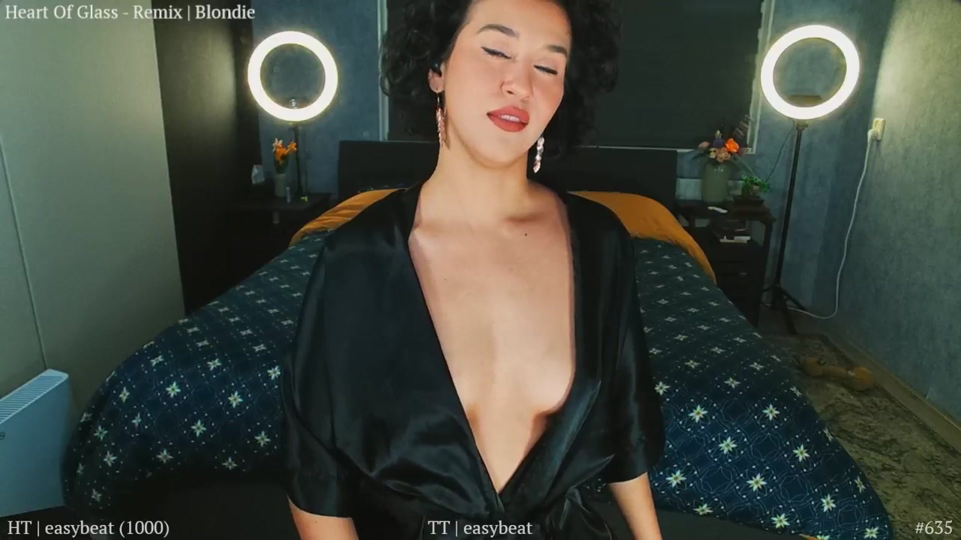 Gallery image thumbnail from MissFine's myfreecams stream on, 11/27/2025, 01:27 image 4 of 20