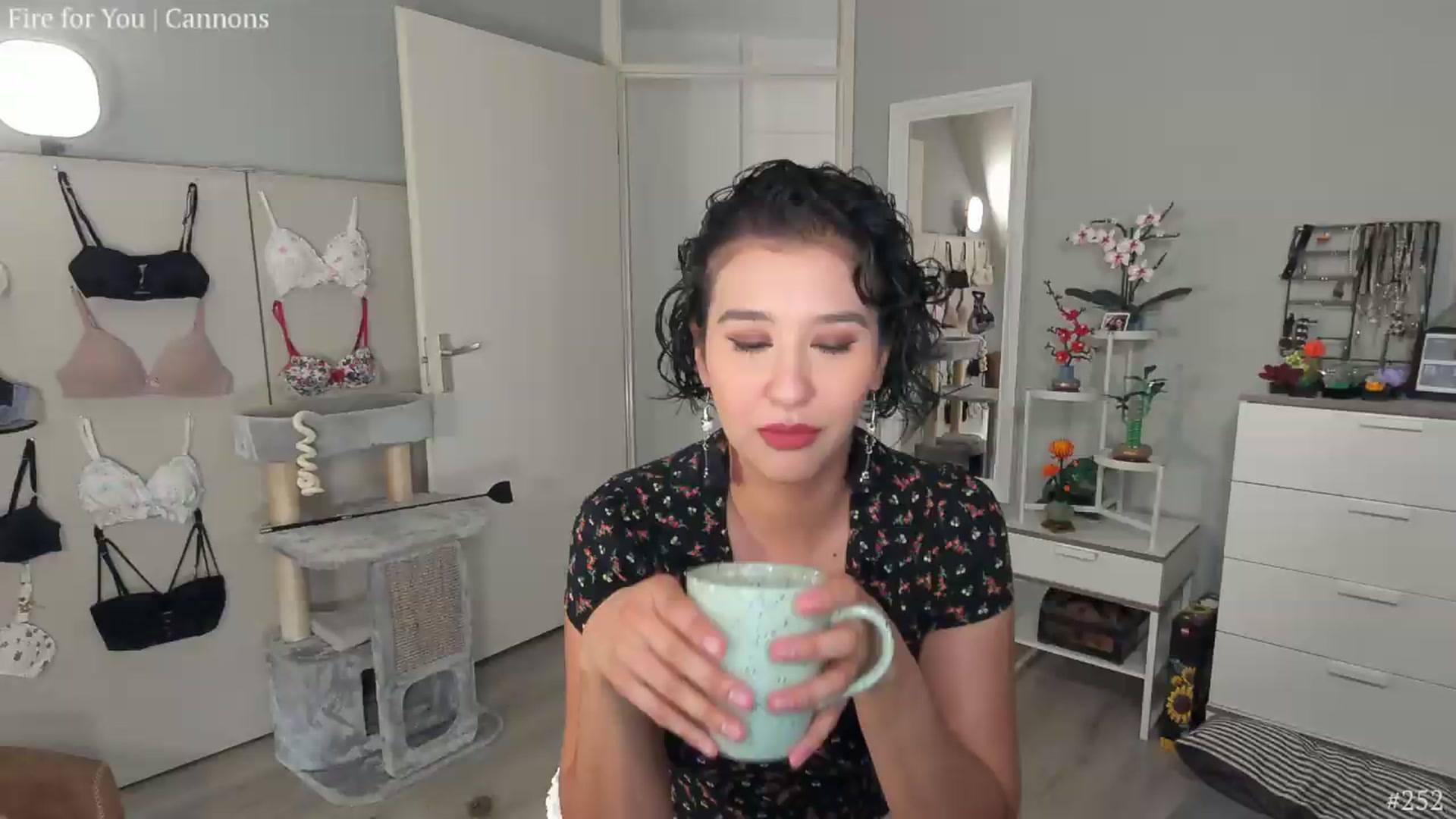 Gallery image thumbnail from MissFine's myfreecams stream on, 09/04/2026, 05:08 image 2 of 20