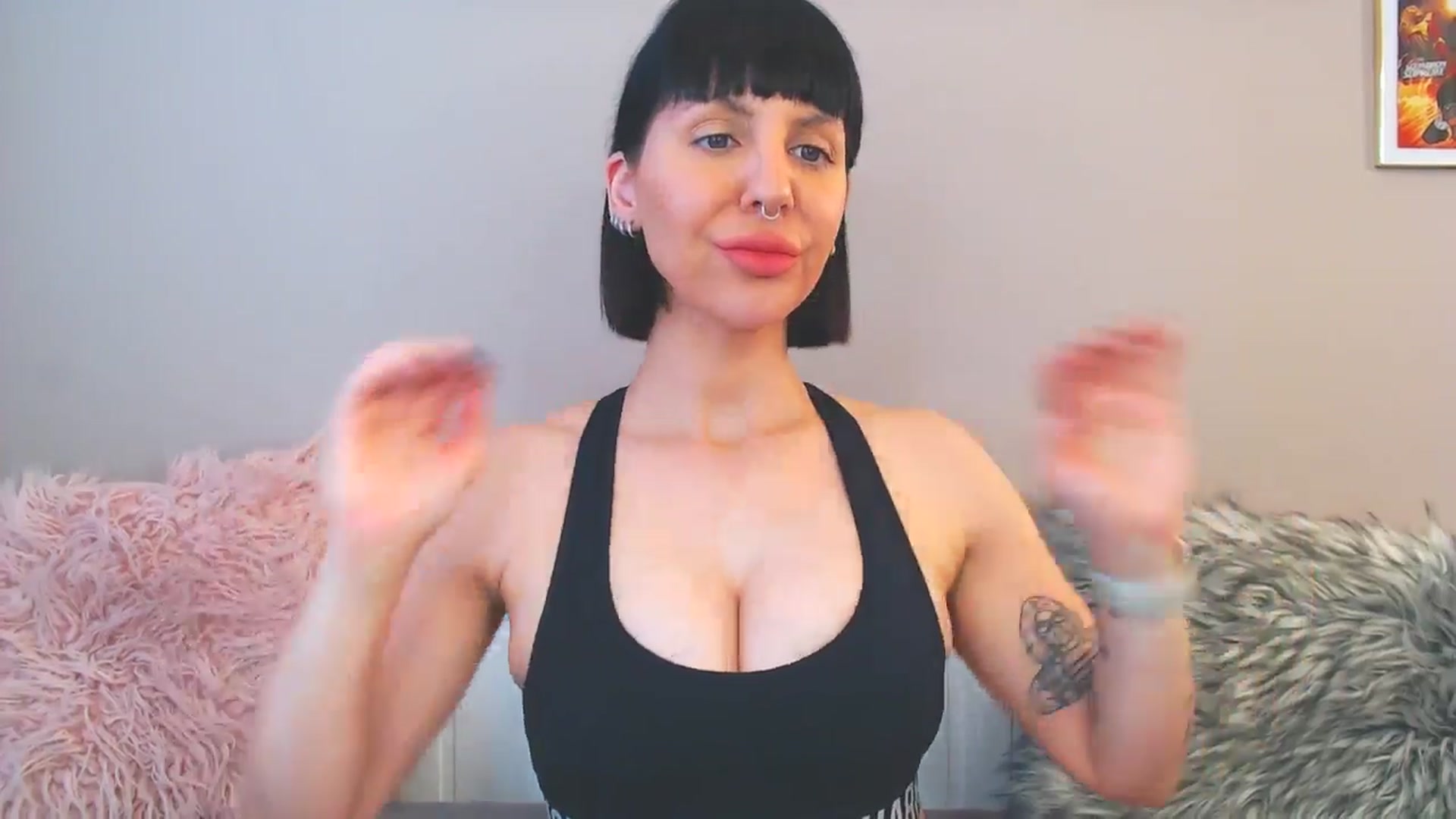 Gallery image thumbnail from MissFit_Amy's myfreecams stream on, 06/15/2025, 13:14 image 8 of 20