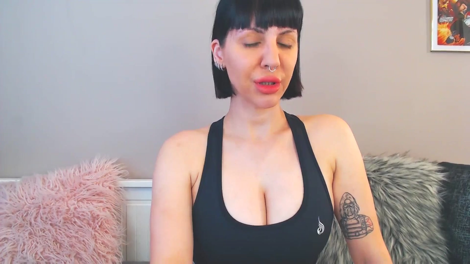 Gallery image thumbnail from MissFit_Amy's myfreecams stream on, 06/17/2025, 11:45 image 13 of 20
