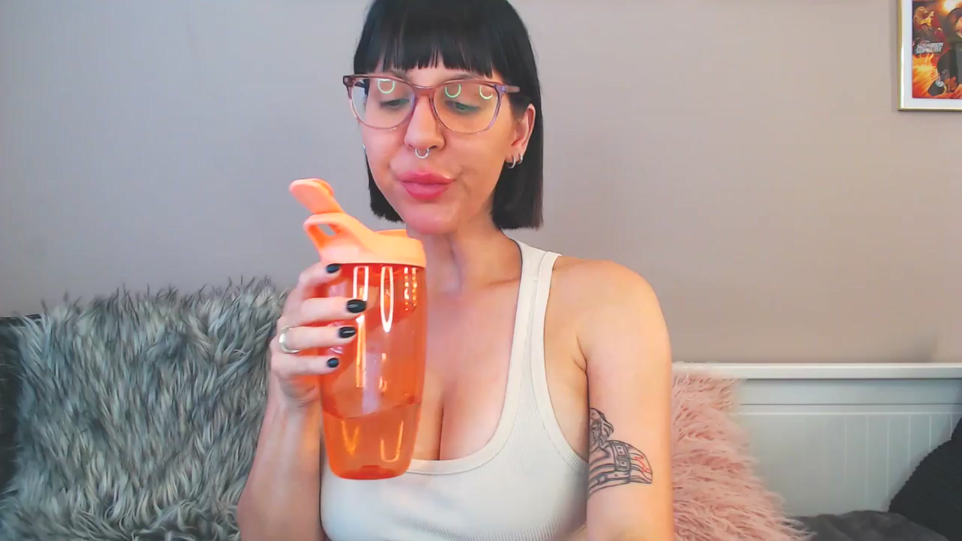 Gallery image thumbnail from MissFit_Amy's myfreecams stream on, 06/19/2025, 12:37 image 1 of 20