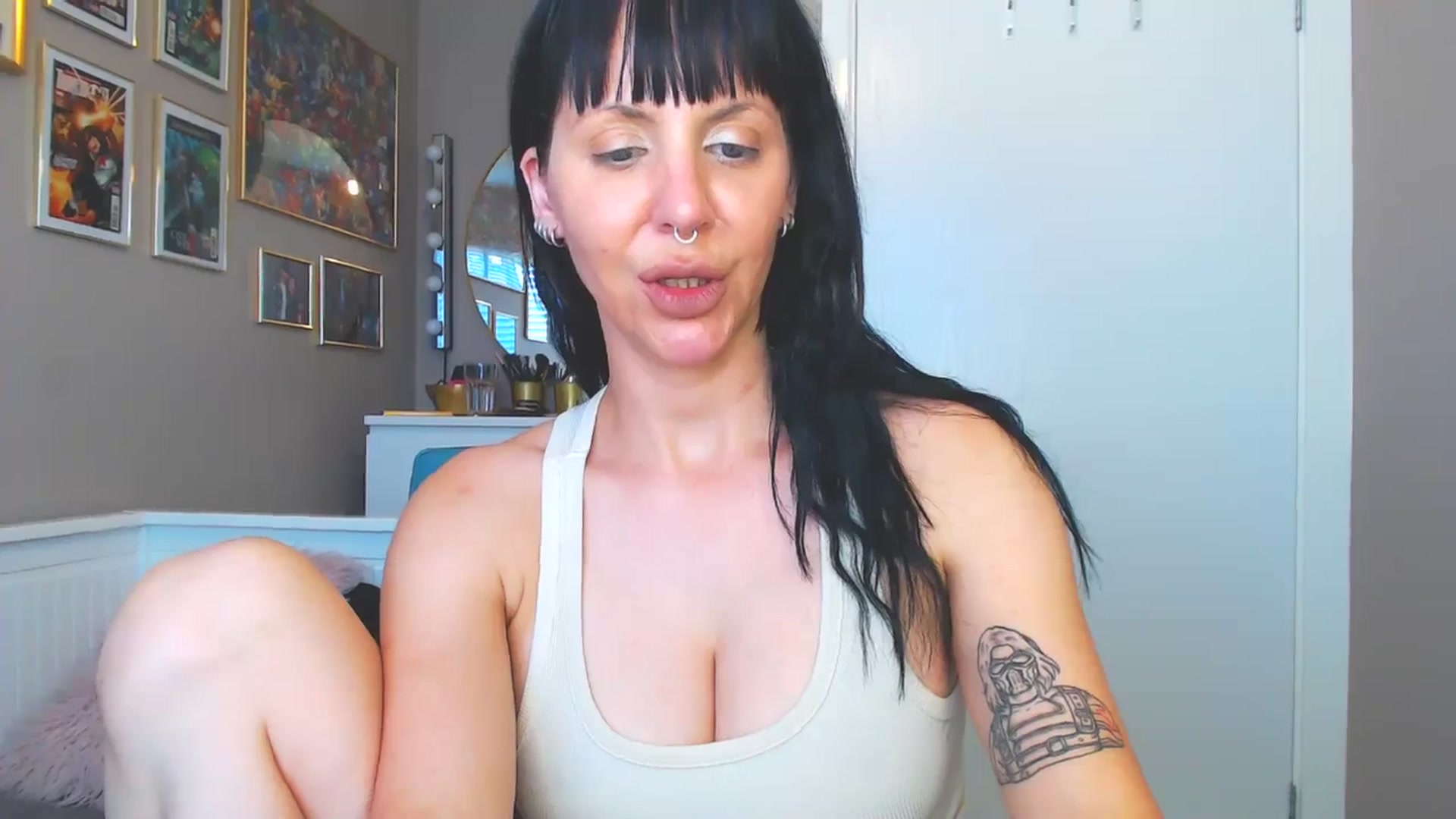 Gallery image thumbnail from MissFit_Amy's myfreecams stream on, 06/28/2025, 16:38 image 7 of 20