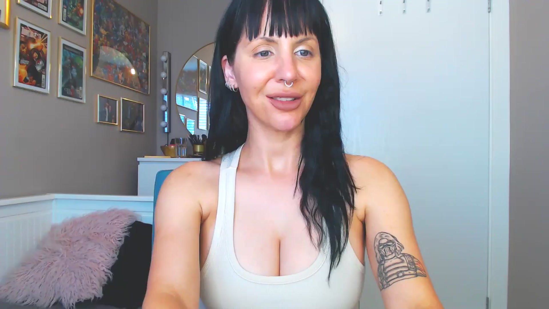 Gallery image thumbnail from MissFit_Amy's myfreecams stream on, 06/28/2025, 16:38 image 1 of 20