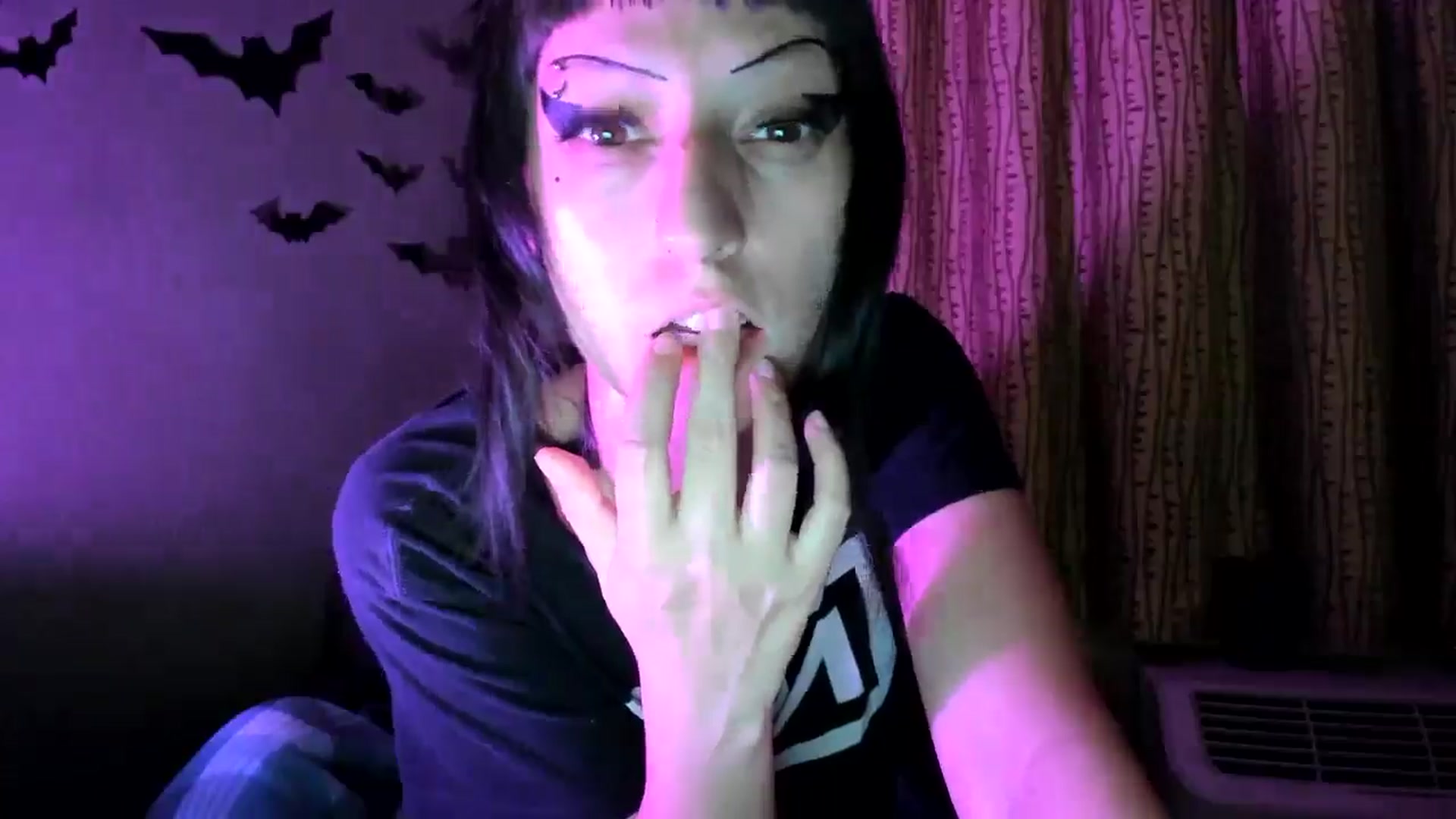Gallery image thumbnail from MissFrankie's myfreecams stream on, 01/22/2026, 09:47 image 18 of 20