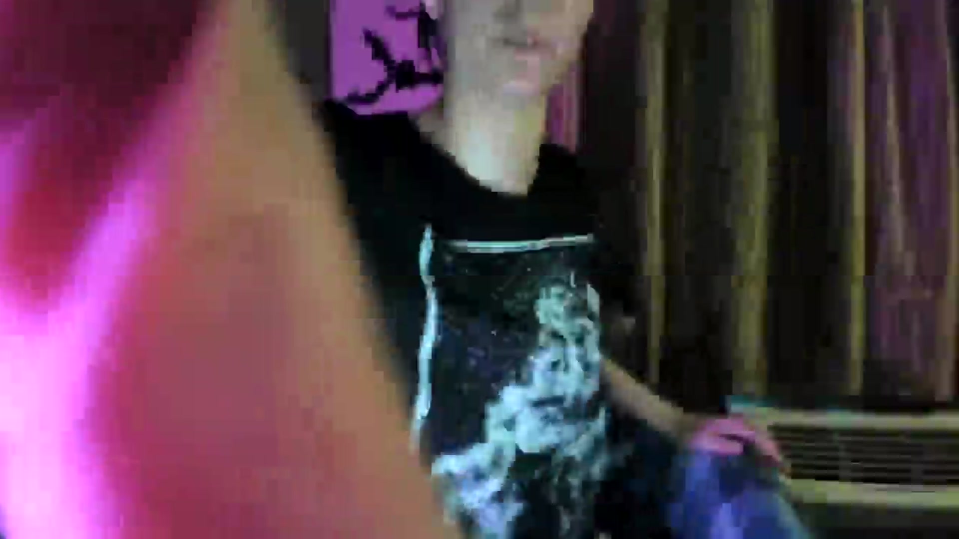 Gallery image thumbnail from MissFrankie's myfreecams stream on, 04/12/2026, 13:42 image 14 of 20