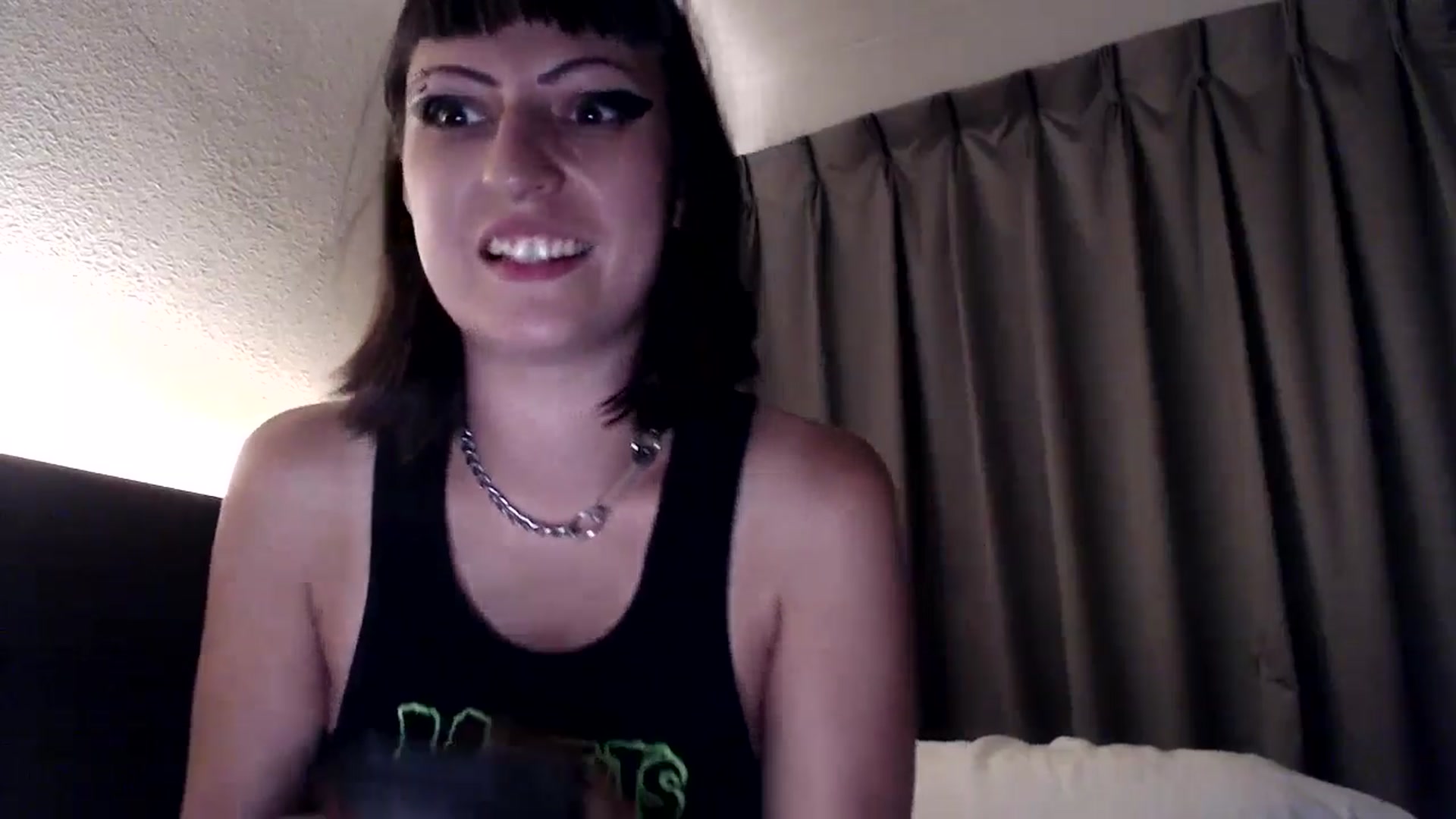 Gallery image thumbnail from MissFrankie_'s myfreecams stream on, 07/28/2024, 10:26 image 7 of 20